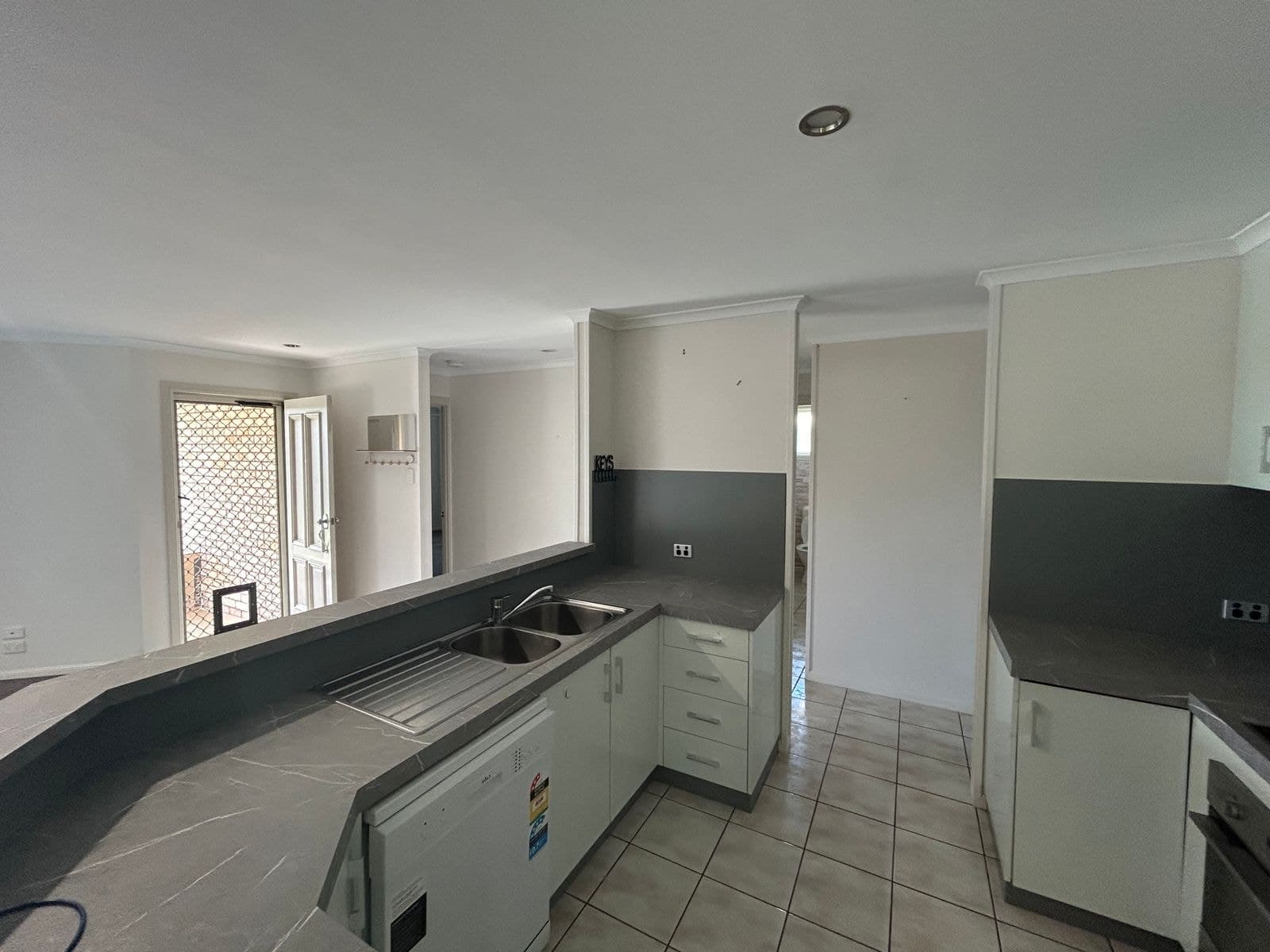 17 Lorne Court, Beaconsfield QLD 4740, Beaconsfield - Thumbnail 6