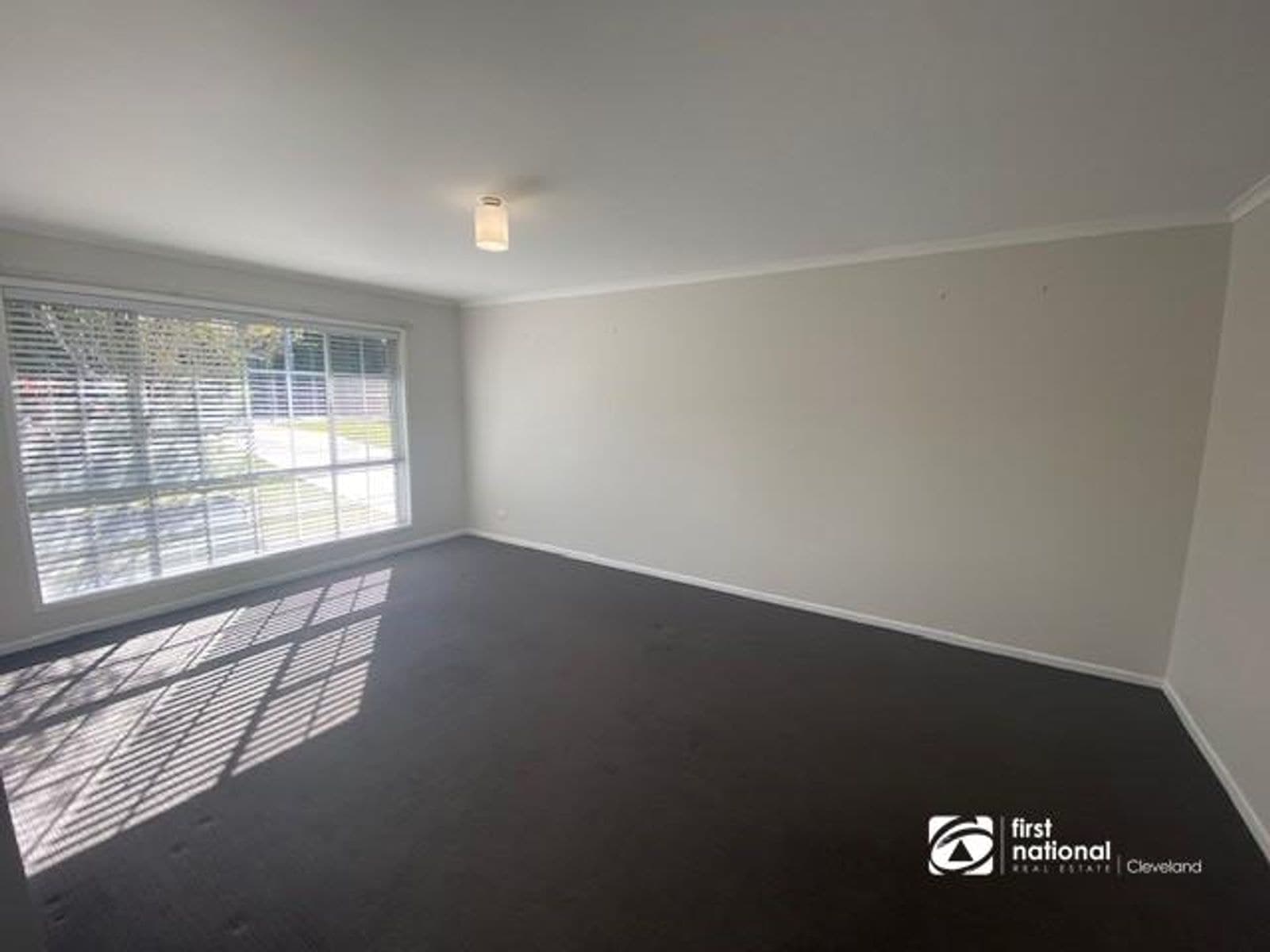 8 Redwood Court, Capalaba QLD 4157, Capalaba - Thumbnail 2