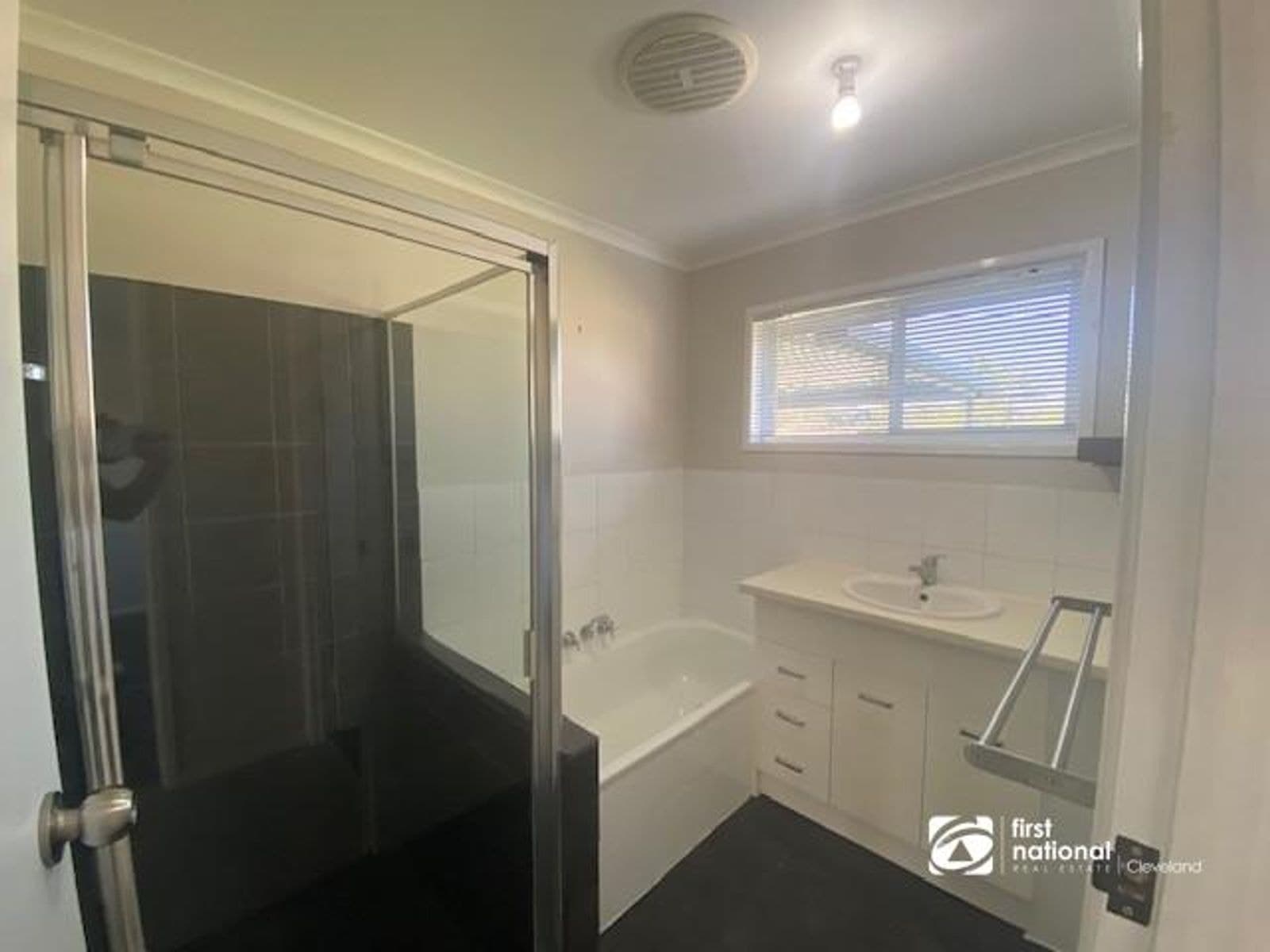 8 Redwood Court, Capalaba QLD 4157, Capalaba - Thumbnail 7