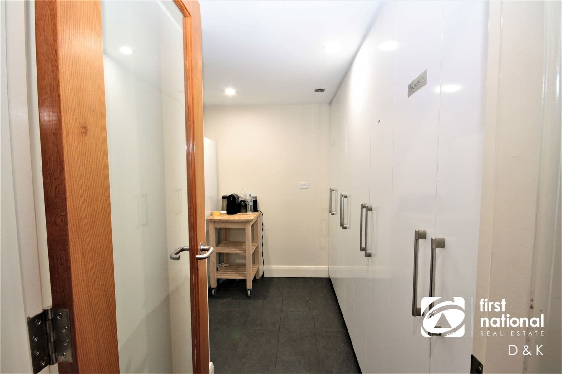 Room 2/19 Commercial Road, Footscray VIC 3011, Footscray - Thumbnail 8