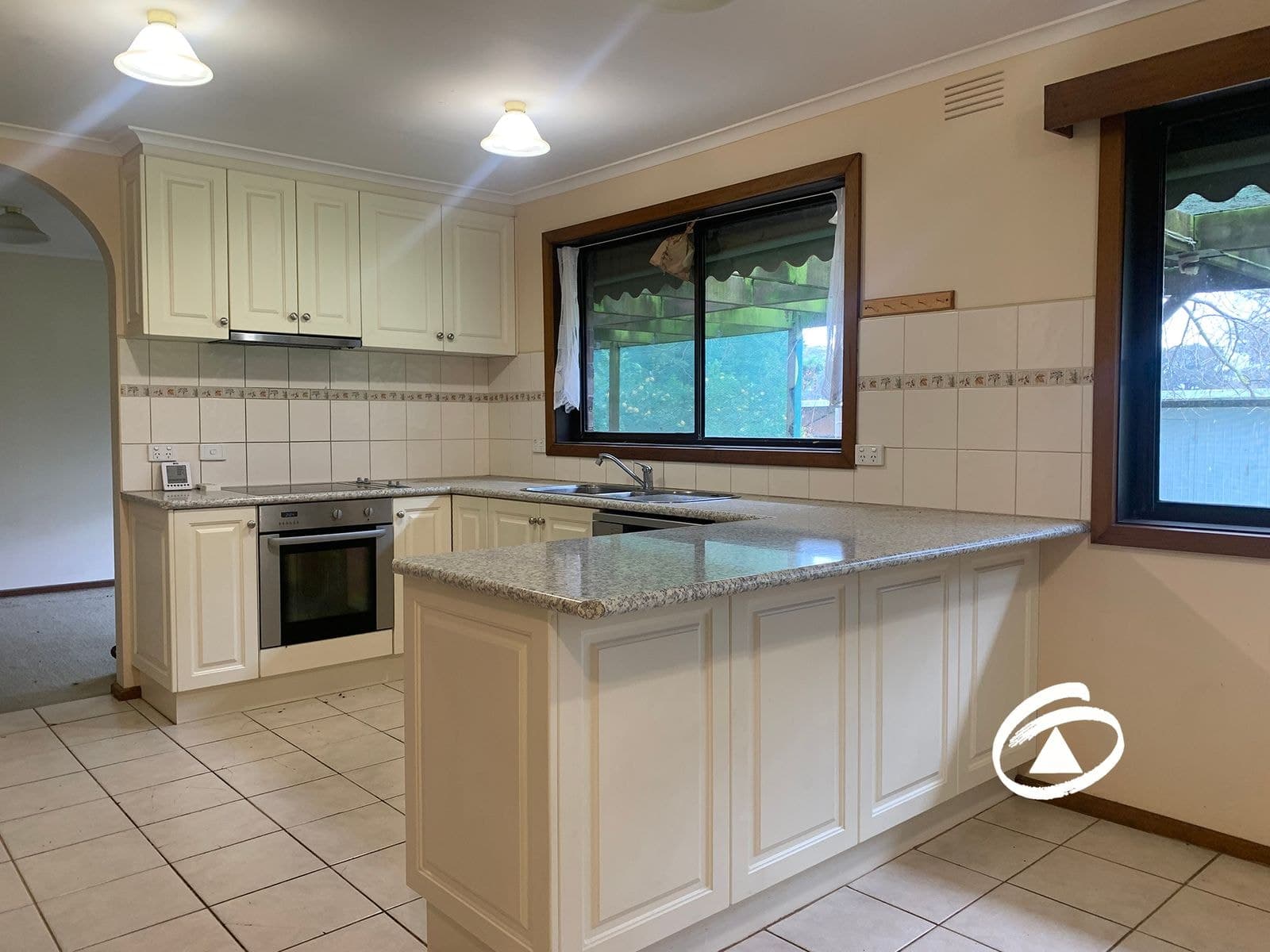 165 Thewlis Road, Pakenham VIC 3810, Pakenham - Thumbnail 2