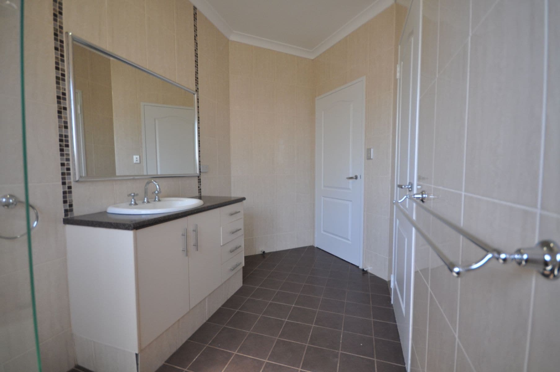 8 Rutherford Road, South Hedland WA 6722, South Hedland - Thumbnail 6