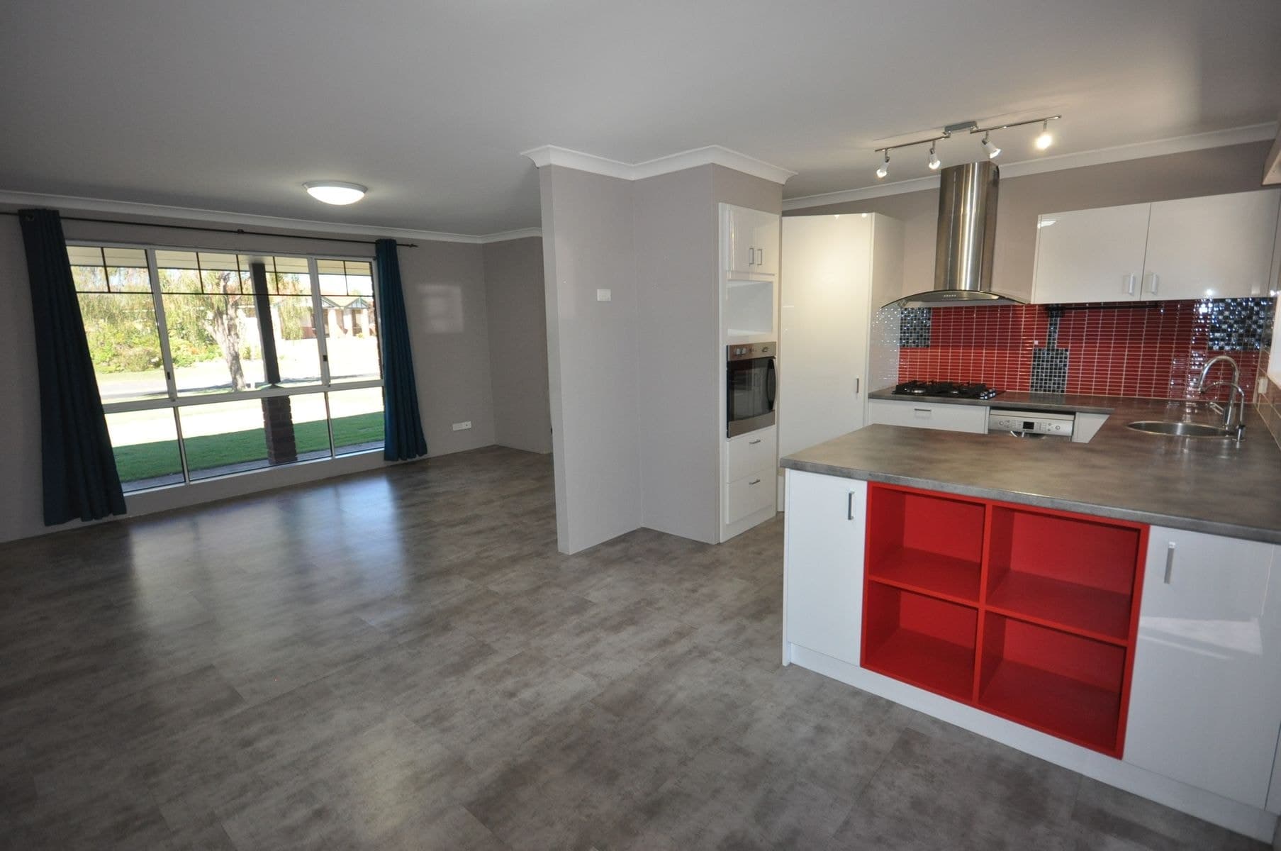 6 Silver Gull Court, Geographe WA 6280, Geographe - Thumbnail 7