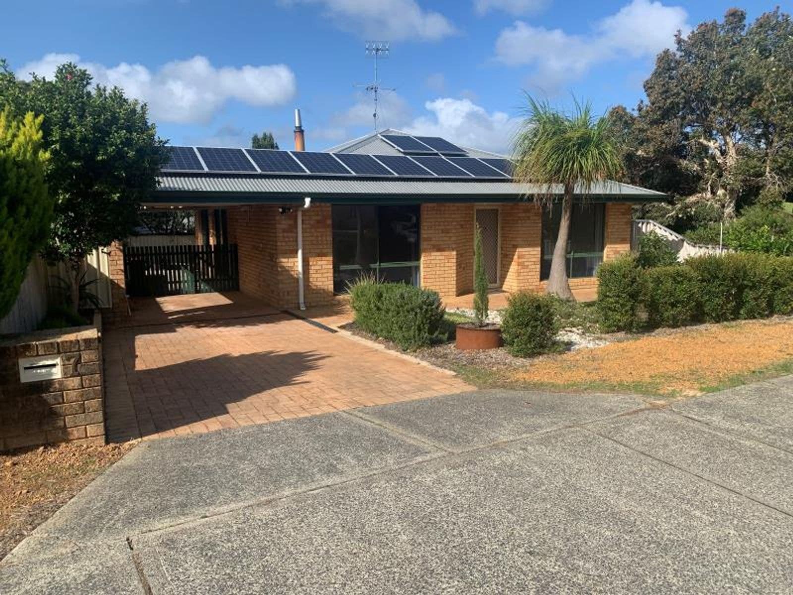 7 Larch Loop, Margaret River WA 6285, Margaret River - Image 1