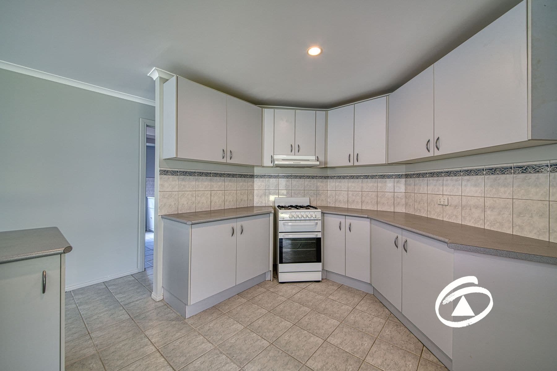 11 Rochford Place, Narre Warren South VIC 3805, Narre Warren South - Thumbnail 4