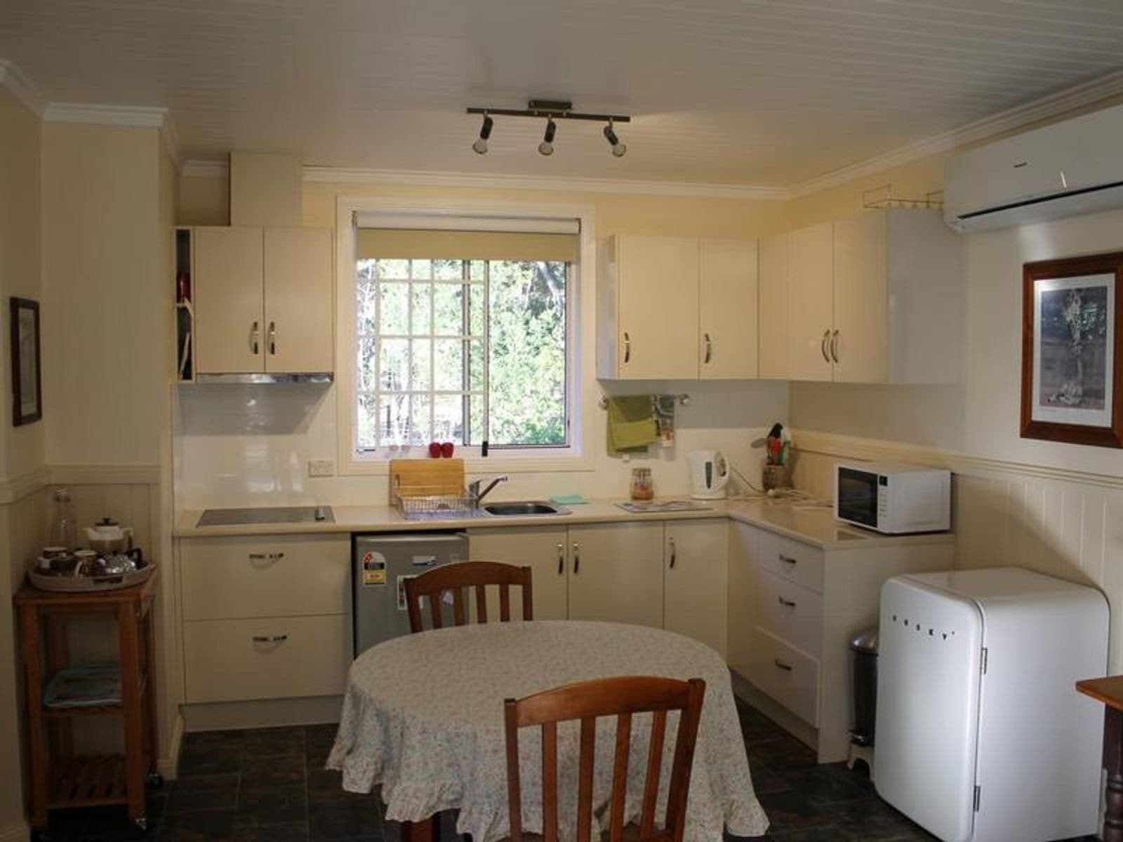 117 Rockvale Road, Armidale NSW 2350, Armidale - Thumbnail 2