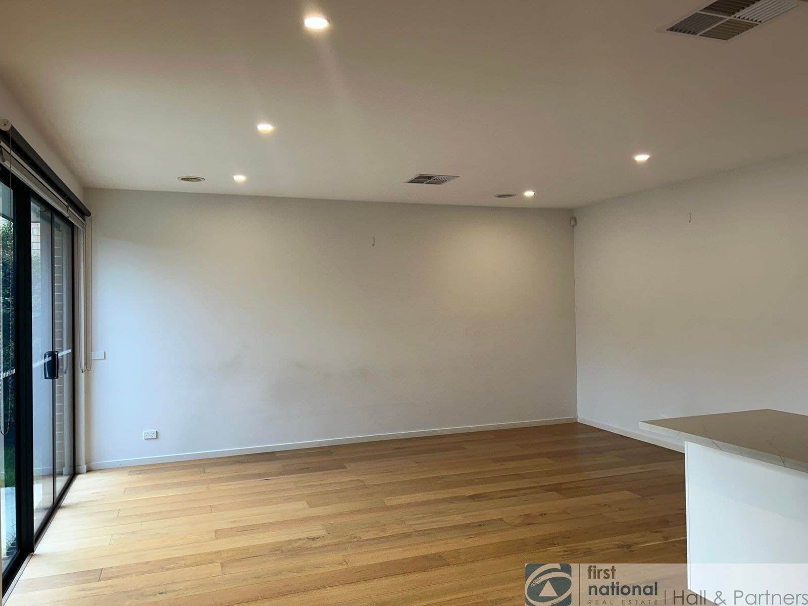 4/16 Tarene Street, Dandenong VIC 3175, Dandenong - Thumbnail 5