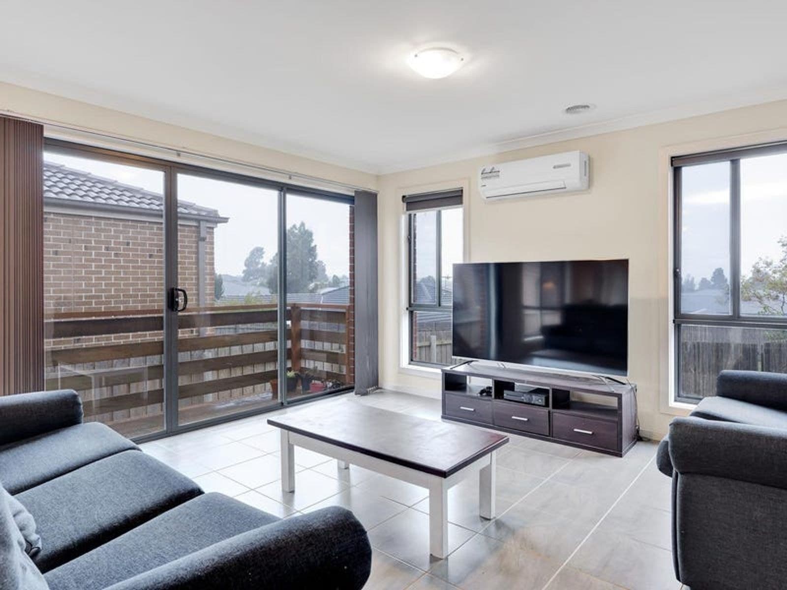 47 Cromarty Circuit, Bacchus Marsh VIC 3340, Bacchus Marsh - Thumbnail 2