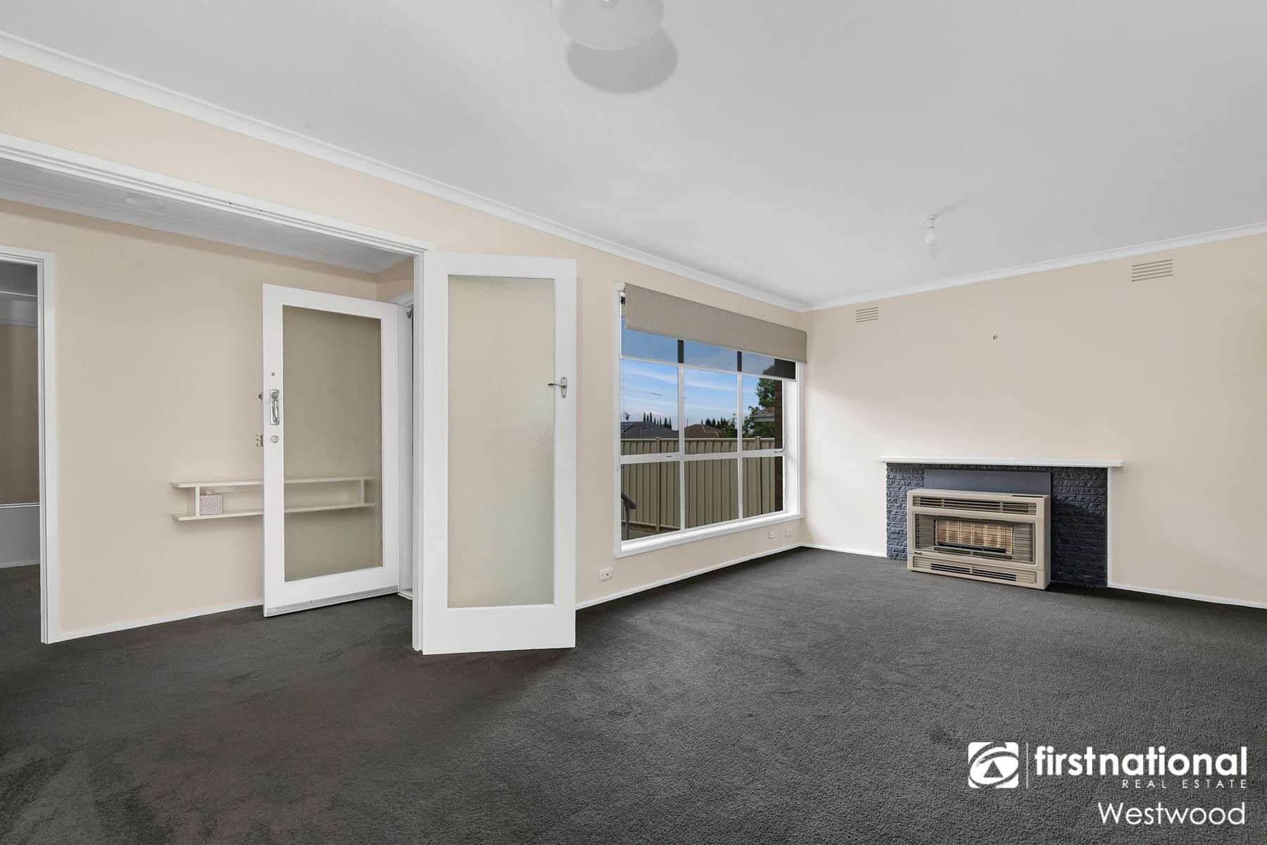 15 Fourth Avenue, Hoppers Crossing VIC 3029, Hoppers Crossing - Thumbnail 3