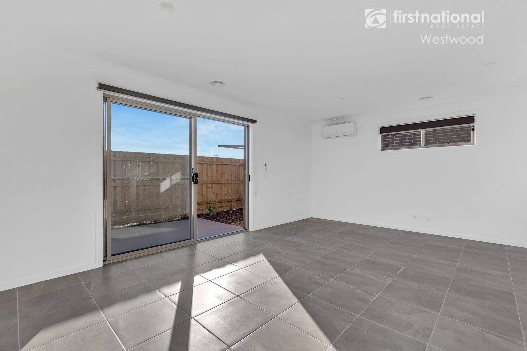 61 Mushu Street, Deanside VIC 3336, Deanside - Thumbnail 3