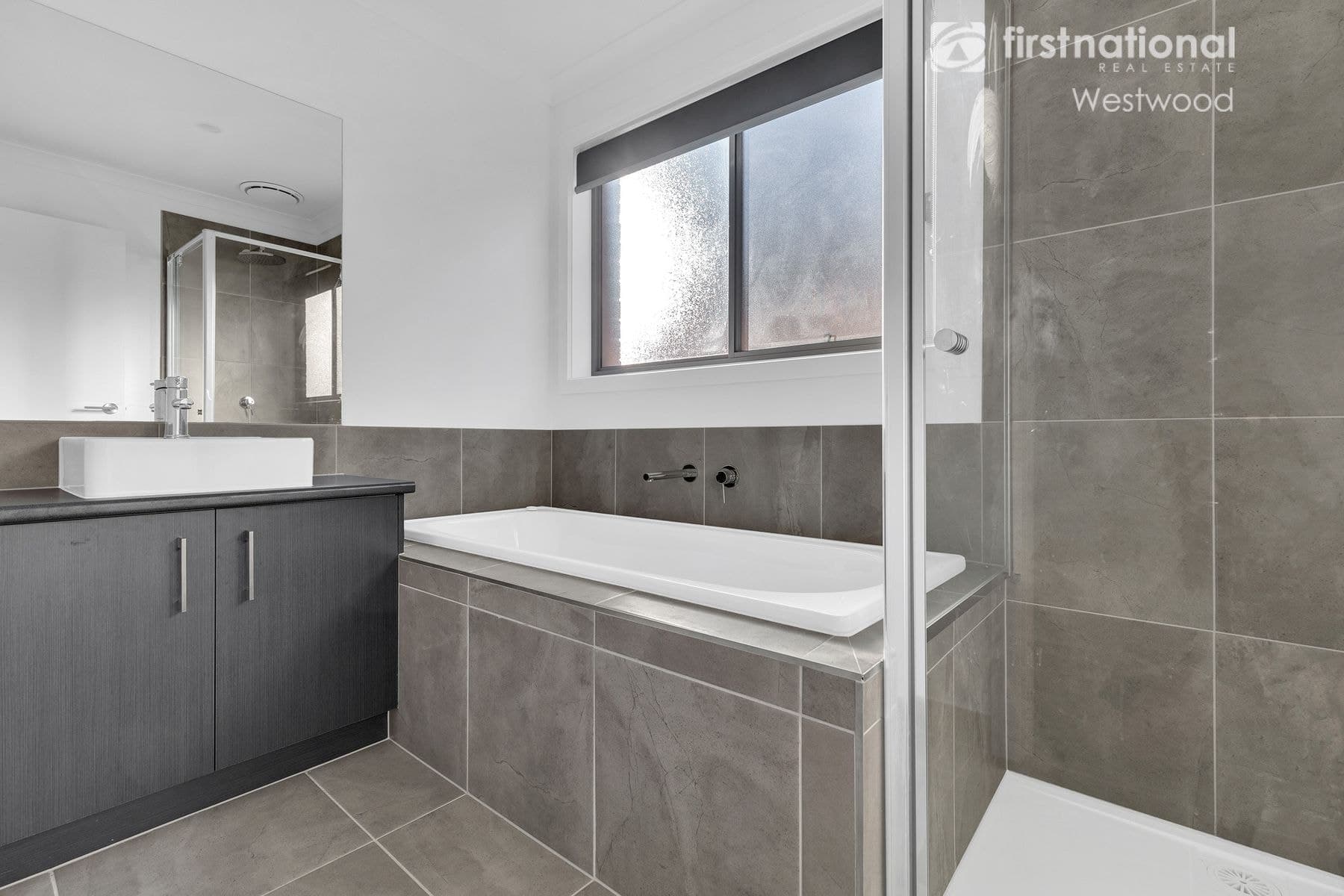 61 Mushu Street, Deanside VIC 3336, Deanside - Thumbnail 5