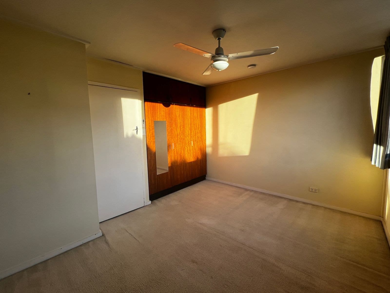 15/9 Weemala Street, Chevron Island QLD 4217, Chevron Island - Thumbnail 5