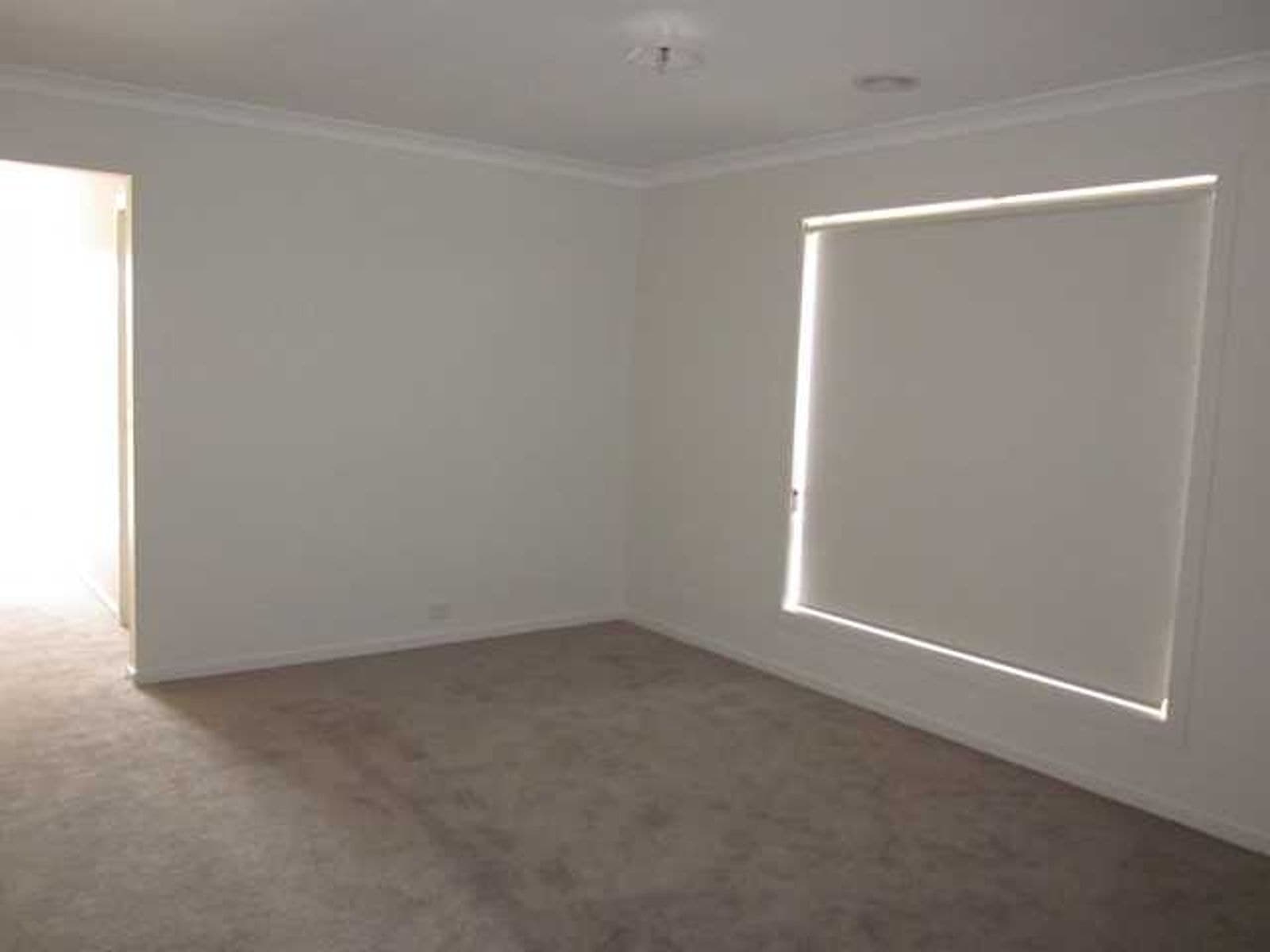 13 Lady Penrhyn Drive, Melton West VIC 3337, Melton West - Thumbnail 7