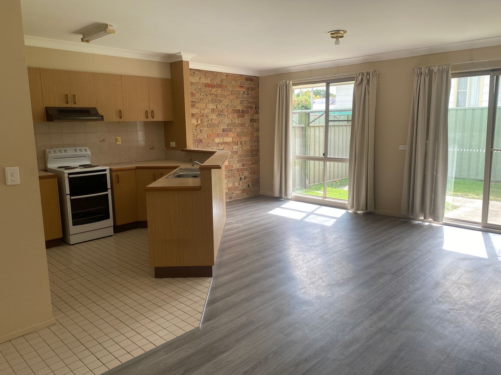 2/57 Niagara Street, Armidale NSW 2350, Armidale - Image 1