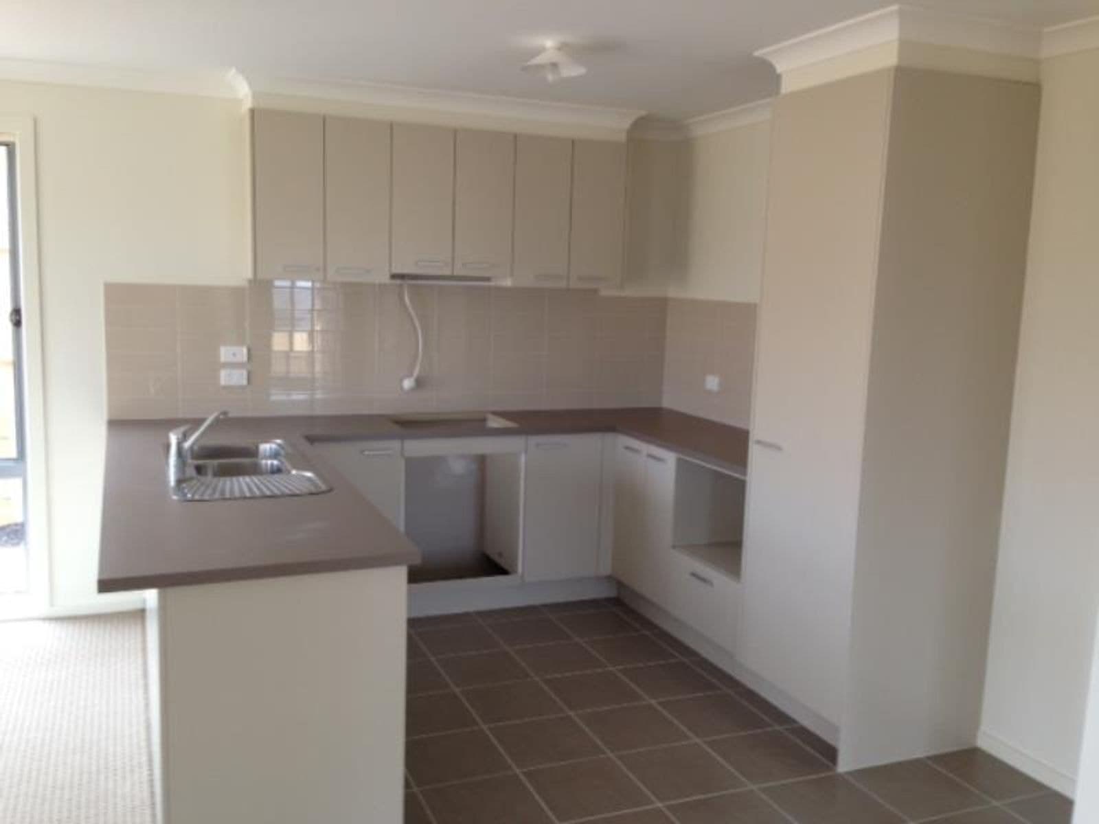 1 Chicory Drive, Bacchus Marsh VIC 3340, Bacchus Marsh - Thumbnail 2