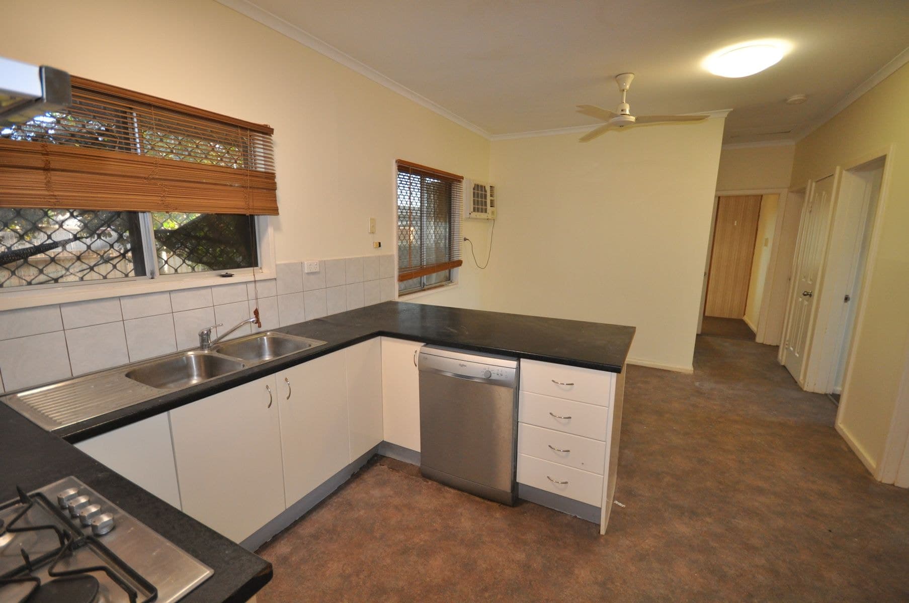13 Clam Court, South Hedland WA 6722, South Hedland - Thumbnail 3