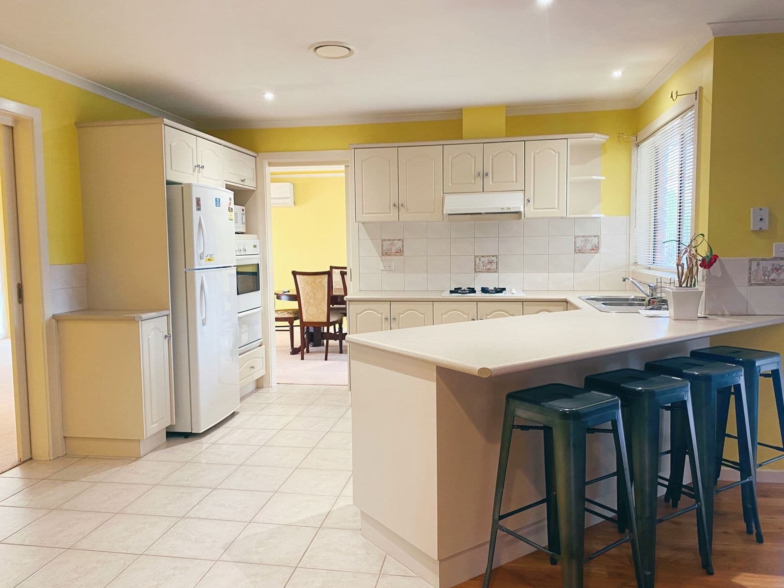 22 Tulloch Way, Traralgon VIC 3844, Traralgon - Thumbnail 2