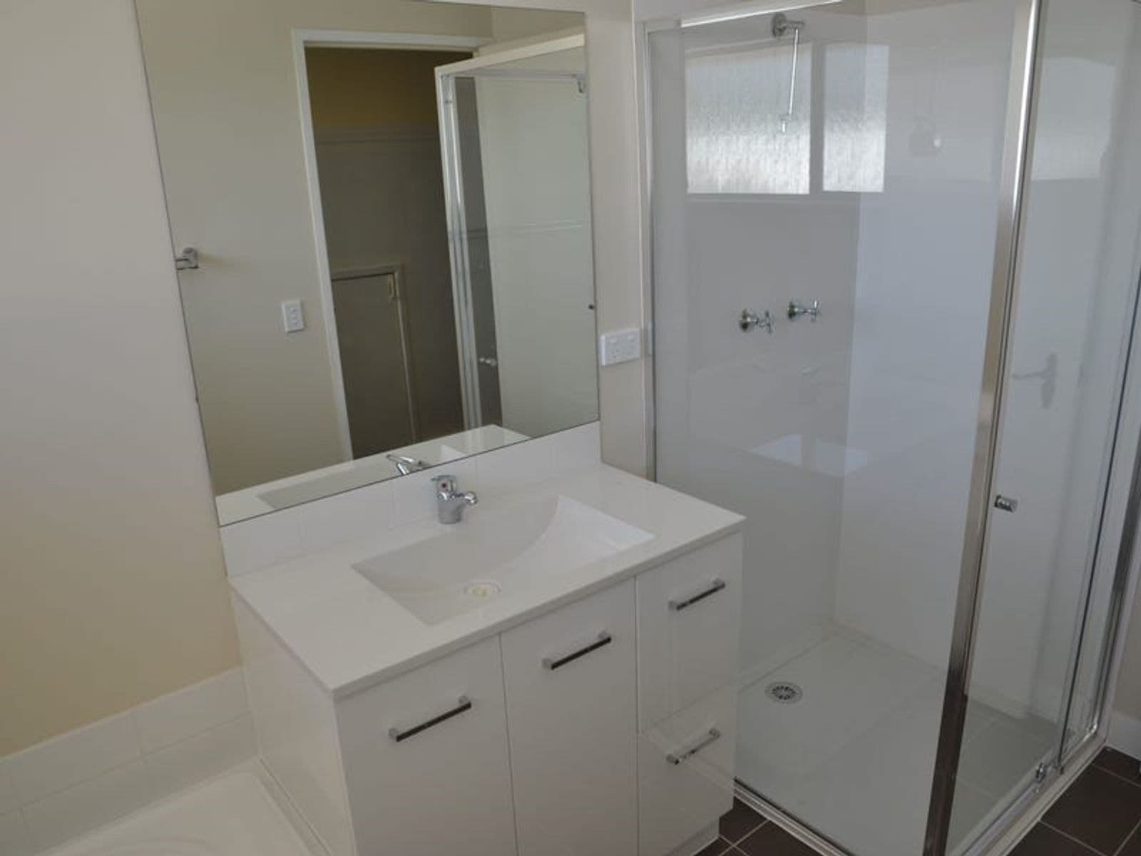 49 Knockator Crescent, Centenary Heights QLD 4350, Centenary Heights - Thumbnail 7