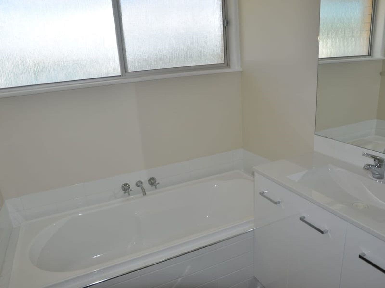 49 Knockator Crescent, Centenary Heights QLD 4350, Centenary Heights - Thumbnail 8