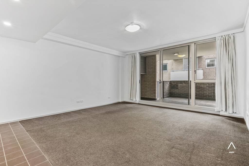 1/8 Sparkes Street, Camperdown - Thumbnail 3