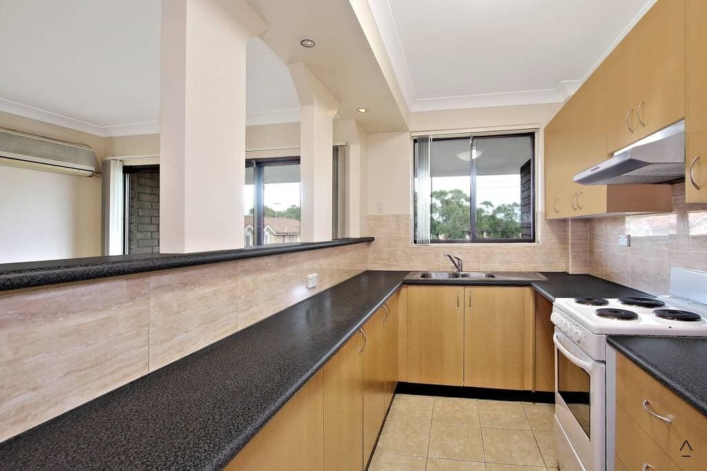 21/85 Castlereagh Street, Liverpool, Liverpool - Thumbnail 2