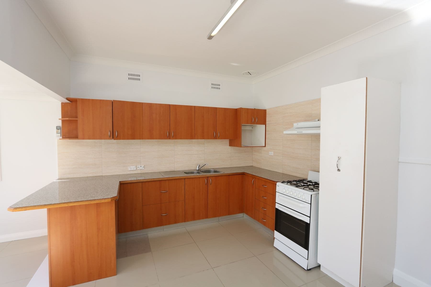 146 Thomas Street, Broken Hill NSW 2880, Broken Hill - Thumbnail 6