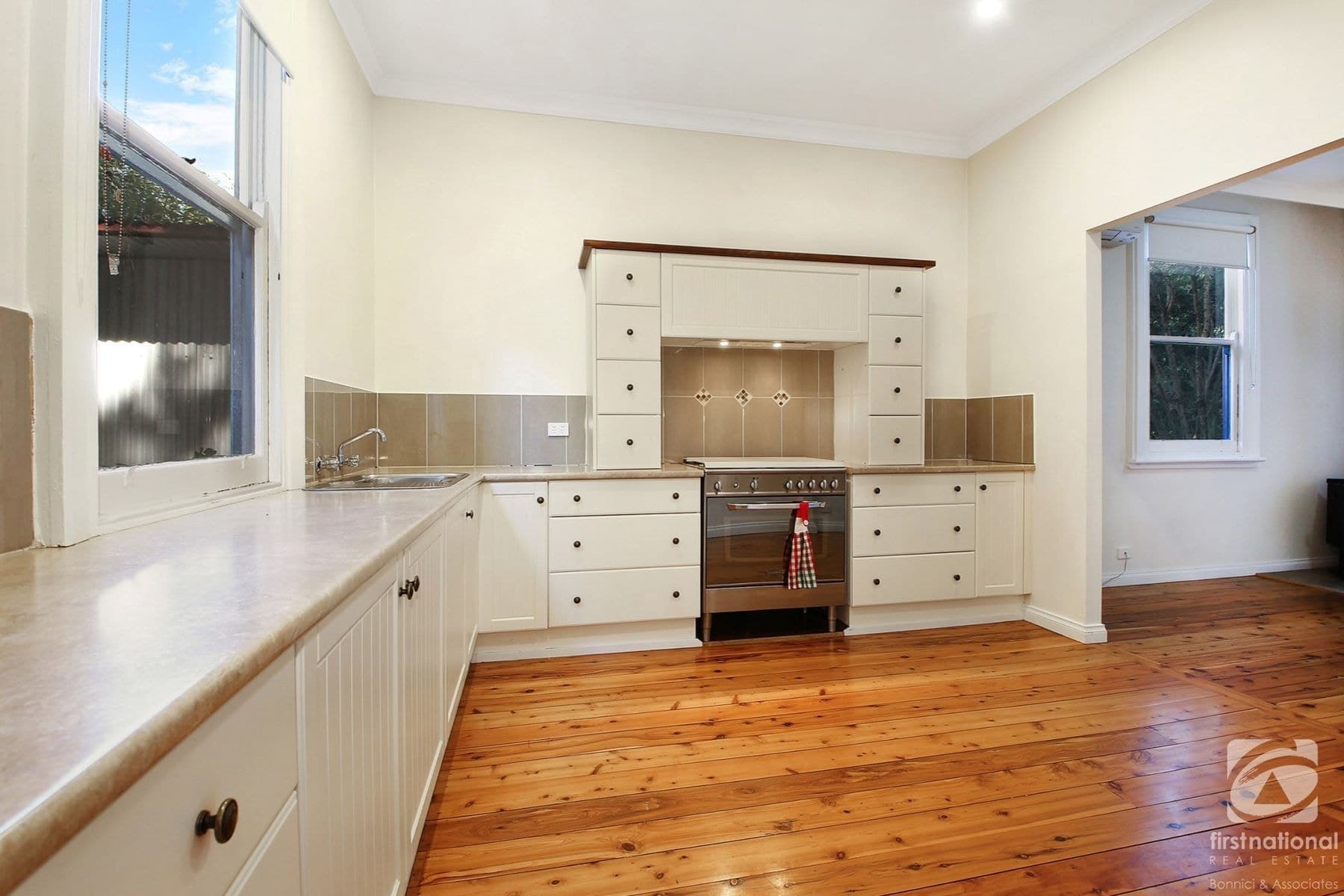 36 Wood Street, Beechworth VIC 3747, Beechworth - Thumbnail 3
