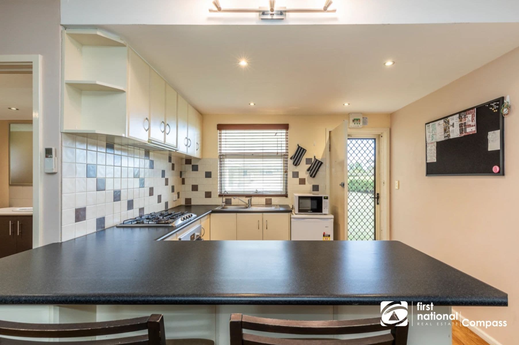 2/55 Deanmore Road, Scarborough WA 6019, Scarborough - Thumbnail 4