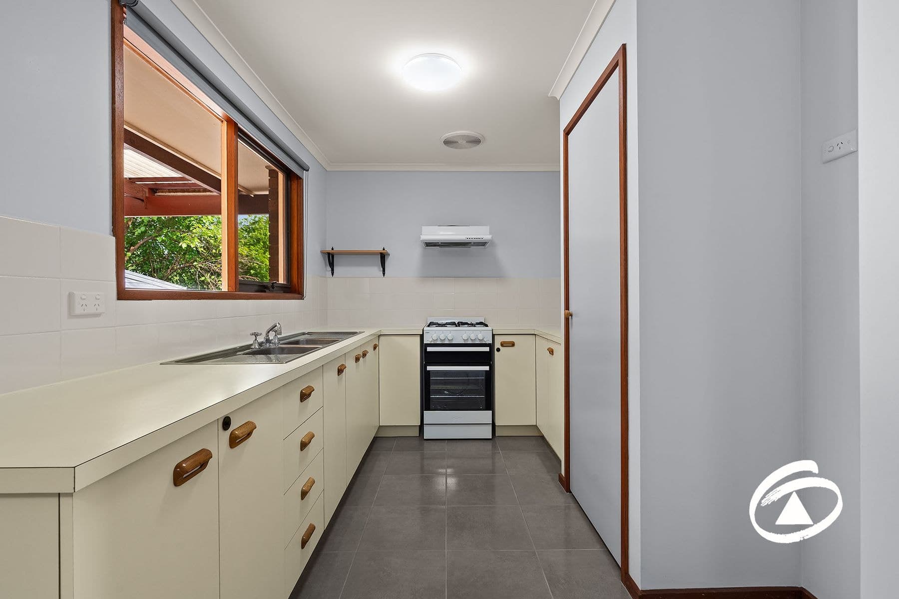 84 Norfolk Drive, Narre Warren VIC 3805, Narre Warren - Thumbnail 6