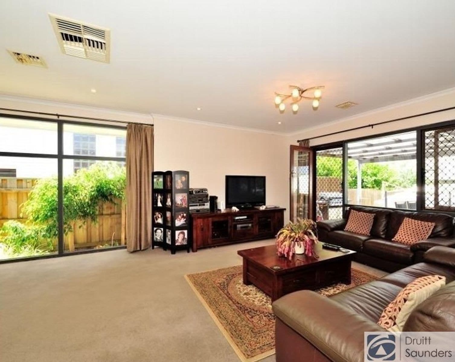 20 Castle Street, Woodlands WA 6018, Woodlands - Thumbnail 5