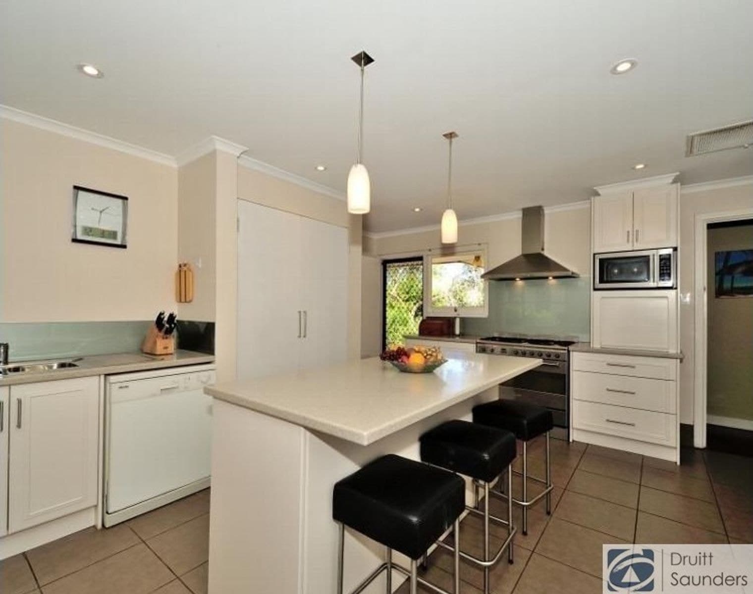 20 Castle Street, Woodlands WA 6018, Woodlands - Thumbnail 7