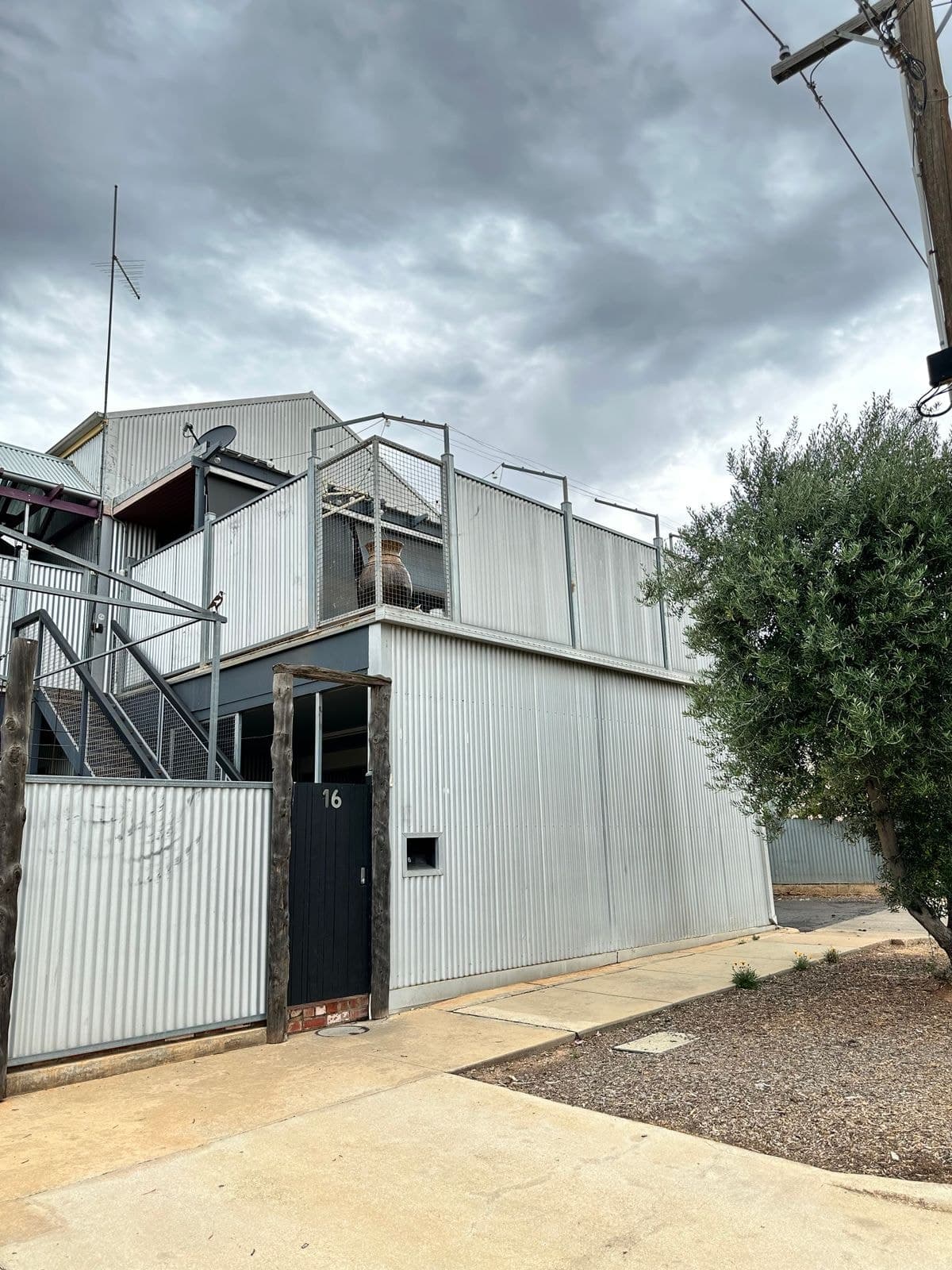 16 Olive Avenue, Mildura VIC 3500, Mildura - Thumbnail 3