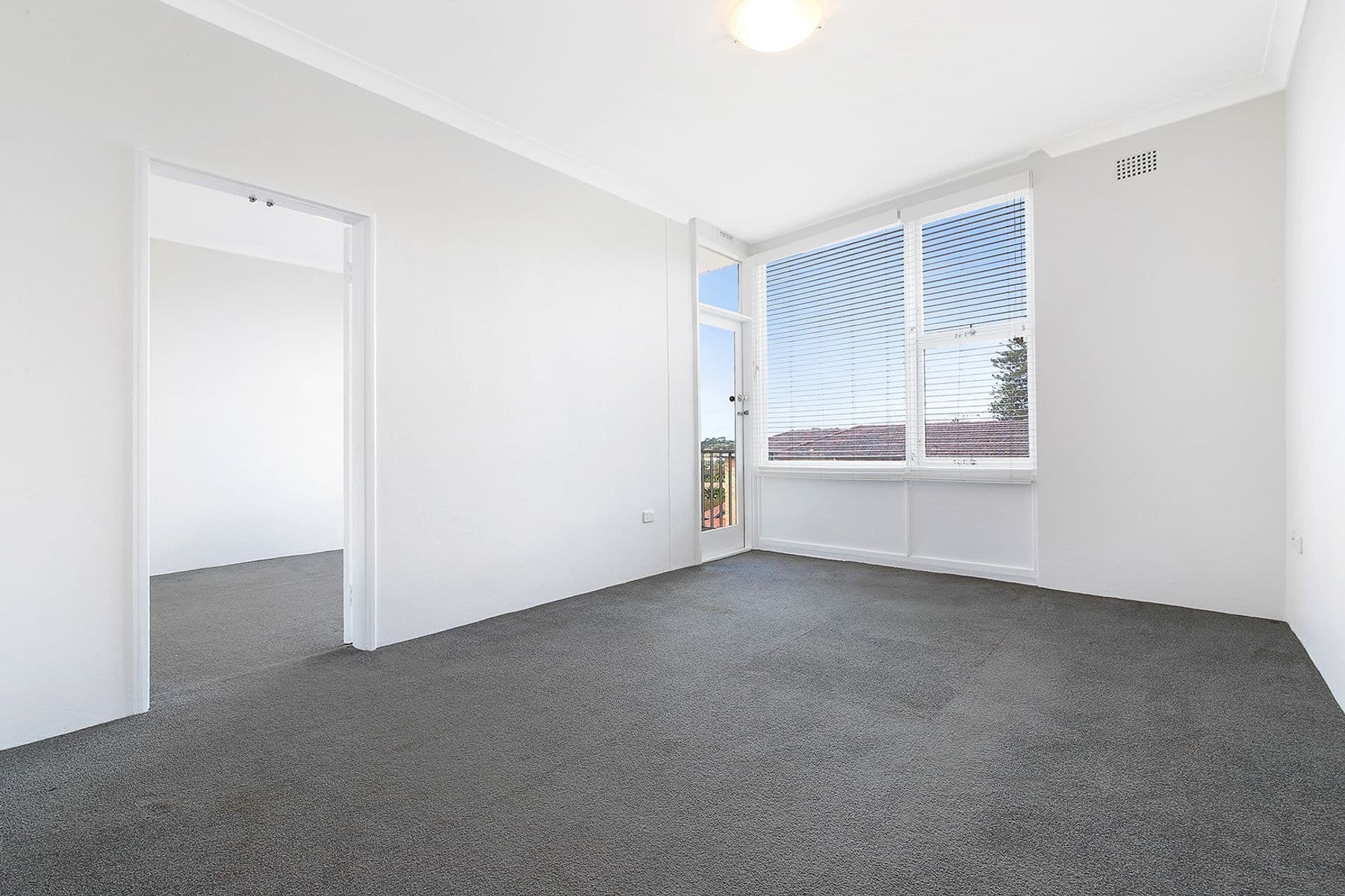 33/2 Clifford Street, Mosman NSW 2088, Mosman - Thumbnail 2