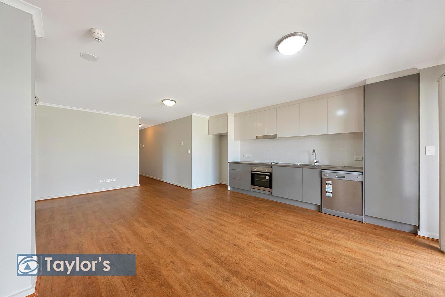 15/51 Victoria Parade, Mawson Lakes SA 5095, Mawson Lakes - Thumbnail 4