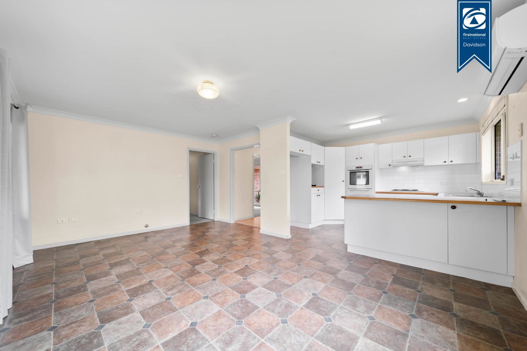 26 Gracemere Court, Wattle Grove NSW 2173, Wattle Grove - Thumbnail 4