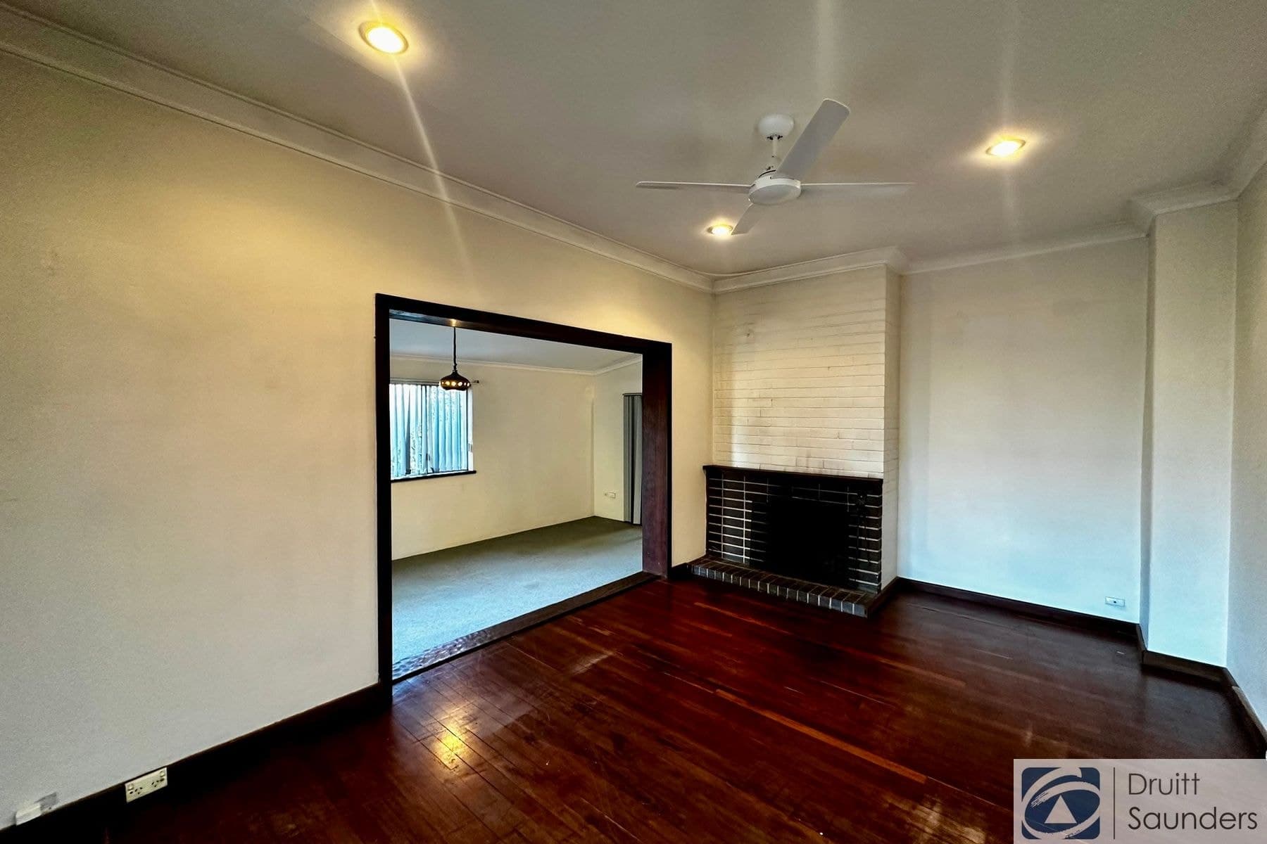 145 Arlunya Avenue, Cloverdale WA 6105, Cloverdale - Thumbnail 3
