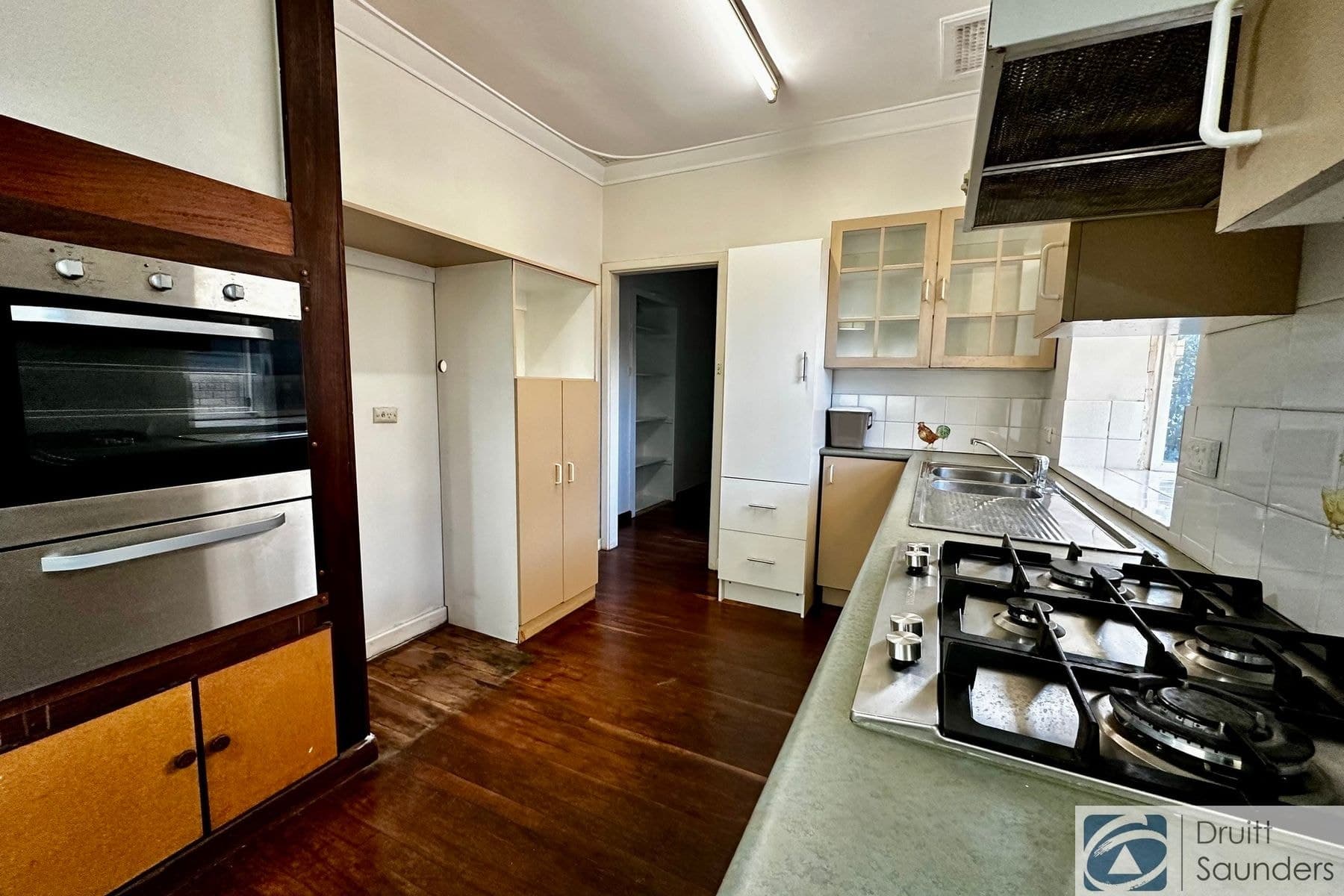 145 Arlunya Avenue, Cloverdale WA 6105, Cloverdale - Thumbnail 6