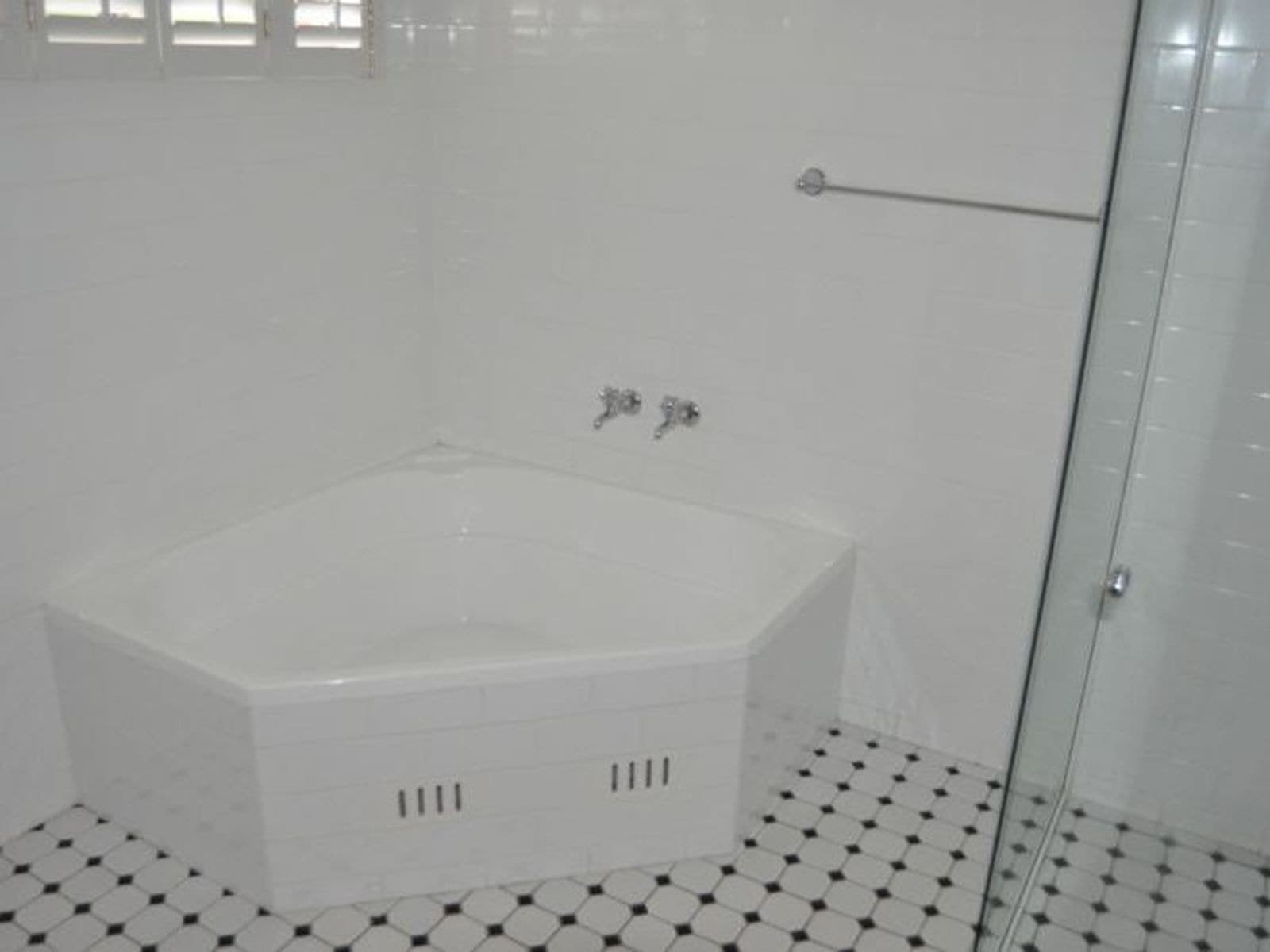 25 White Street, West Bathurst NSW 2795, West Bathurst - Thumbnail 8