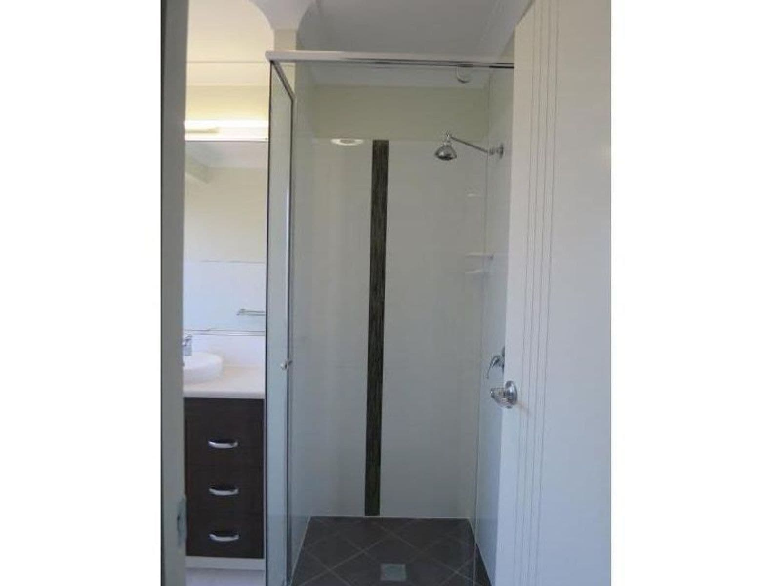 1/13 Pearce Street, East Mackay QLD 4740, East Mackay - Thumbnail 6