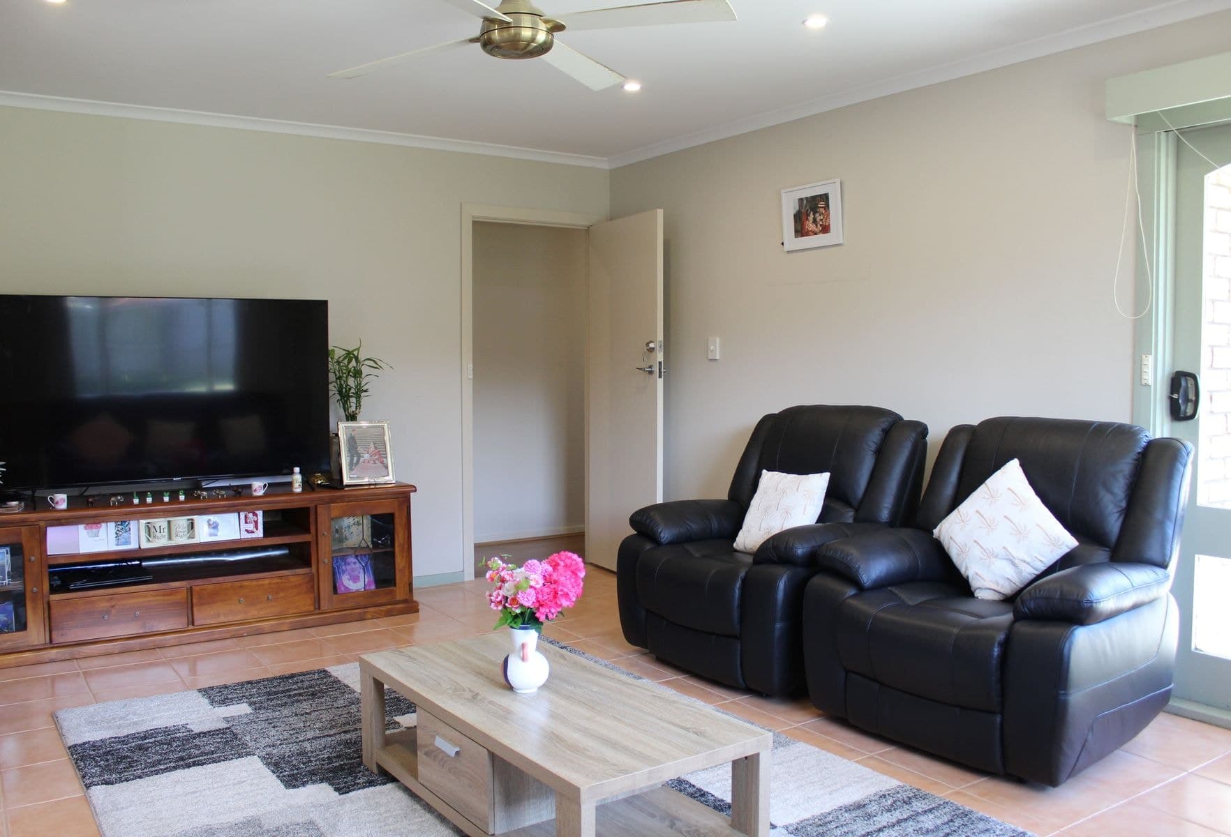 207 Albert Road, Warragul VIC 3820, Warragul - Thumbnail 6