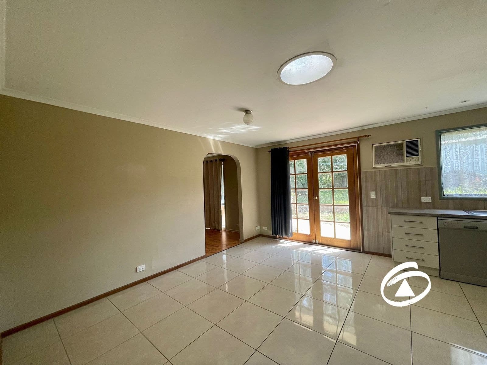 9 Redgum Place, Narre Warren VIC 3805, Narre Warren - Thumbnail 4