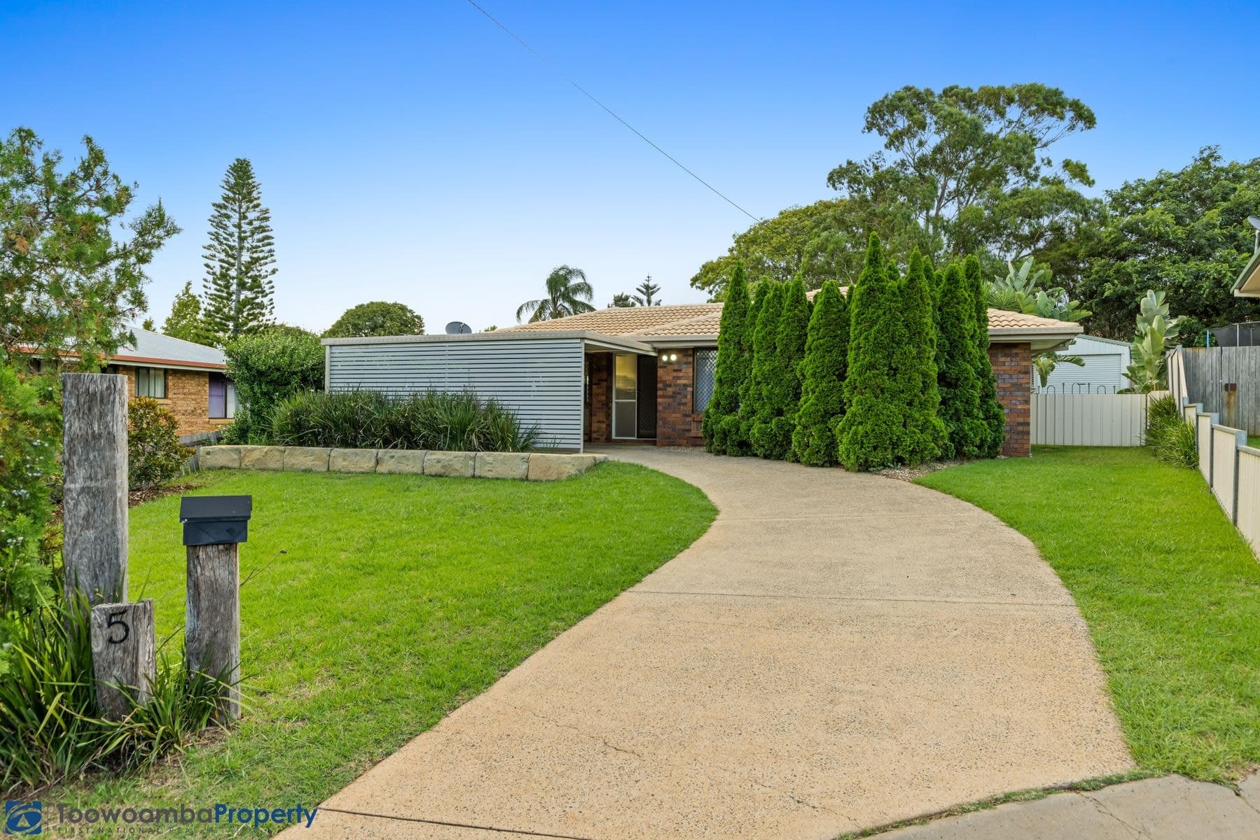 5 Mildara Court, Wilsonton Heights QLD 4350, Wilsonton Heights - Image 1