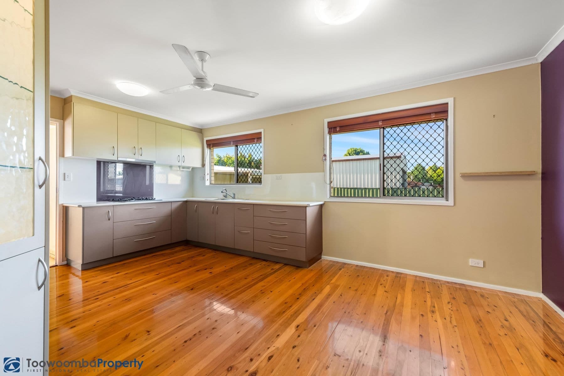 15 Beh Street, Harristown QLD 4350, Harristown - Thumbnail 2
