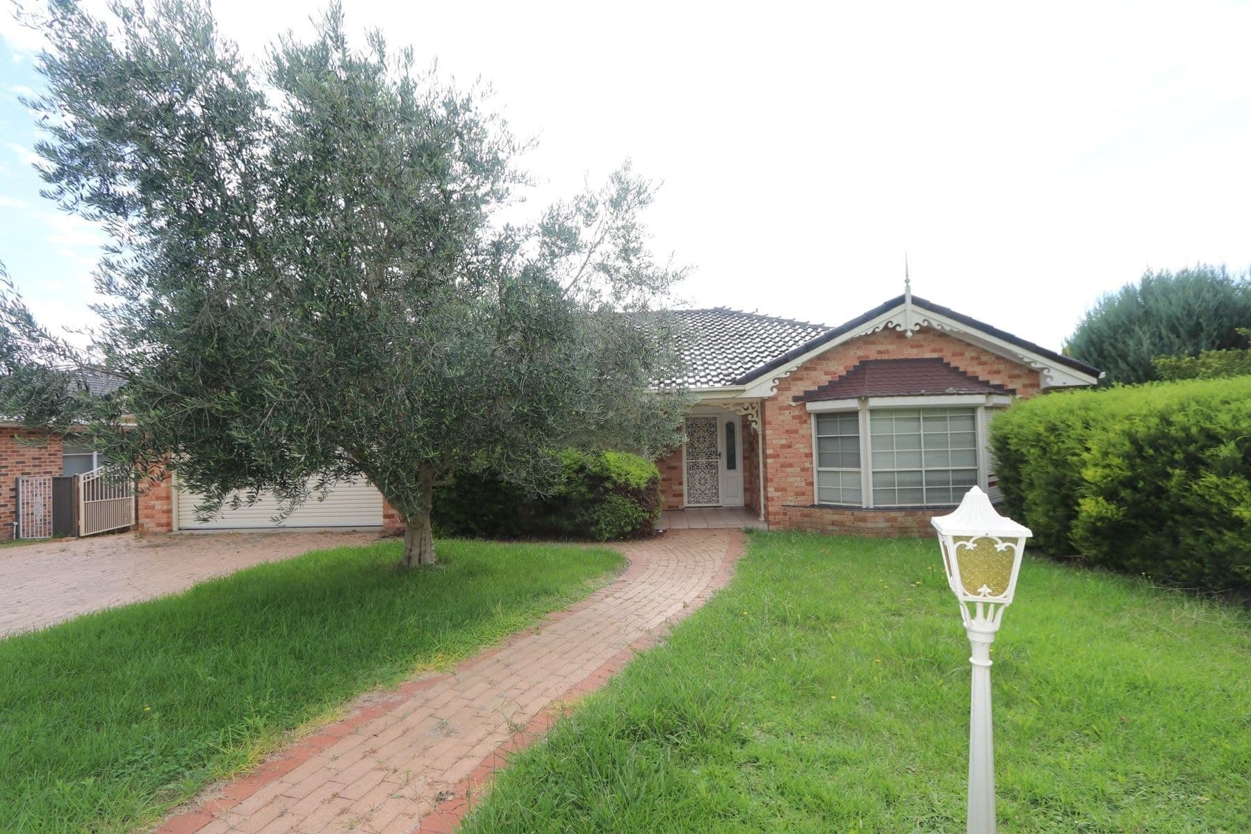 7 Oakwood Avenue, Goulburn NSW 2580, Goulburn - Image 1