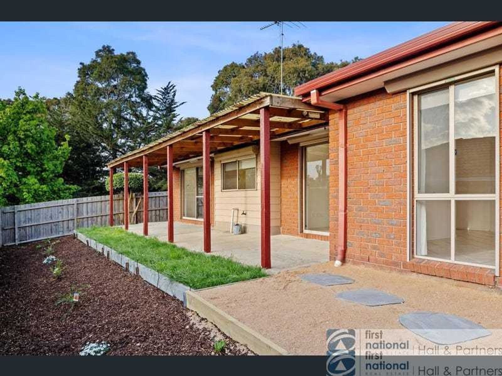 12 Lodge Crescent, Berwick VIC 3806, Berwick - Thumbnail 6