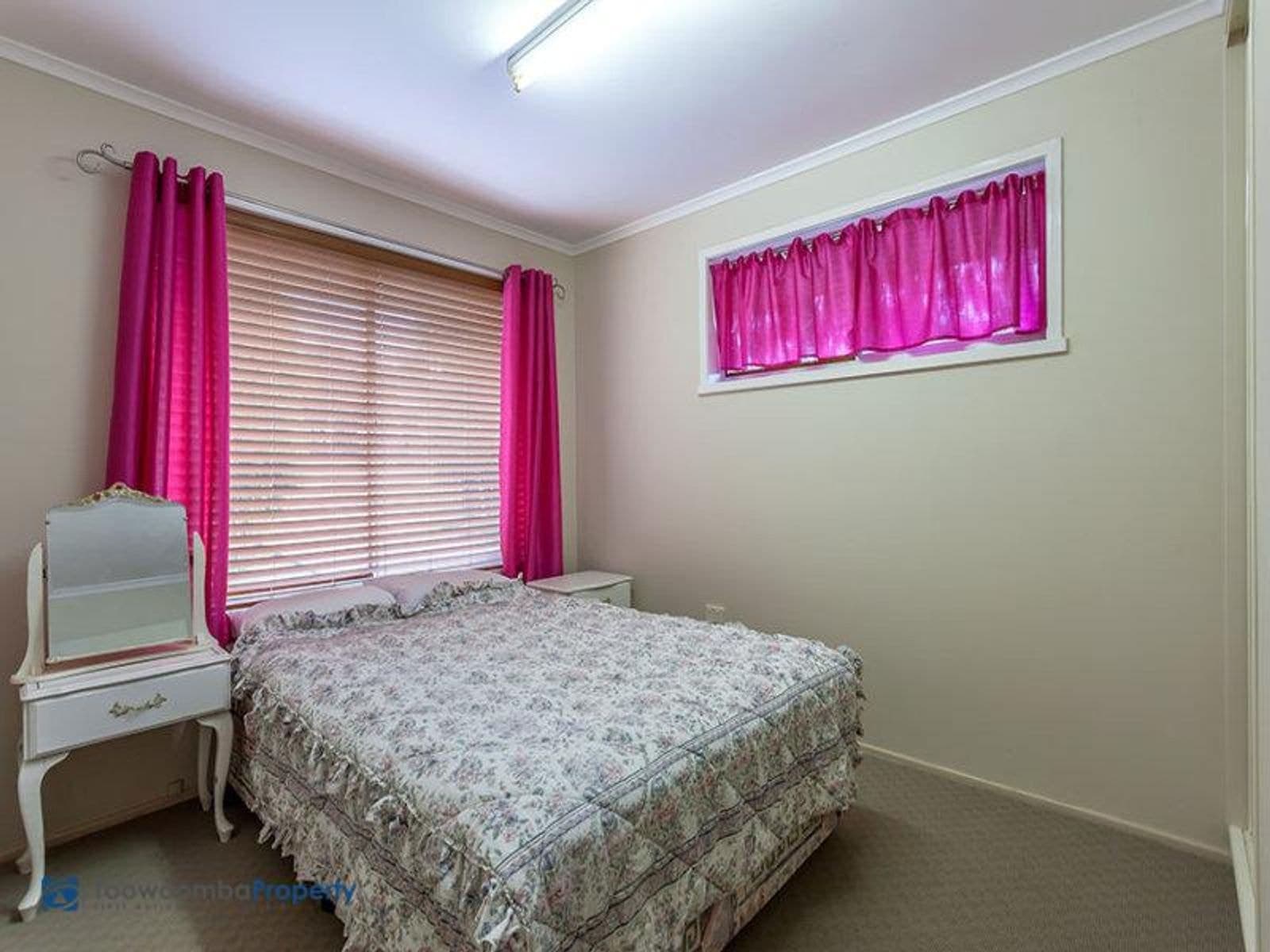 66 Hoey Street, Kearneys Spring QLD 4350, Kearneys Spring - Thumbnail 7