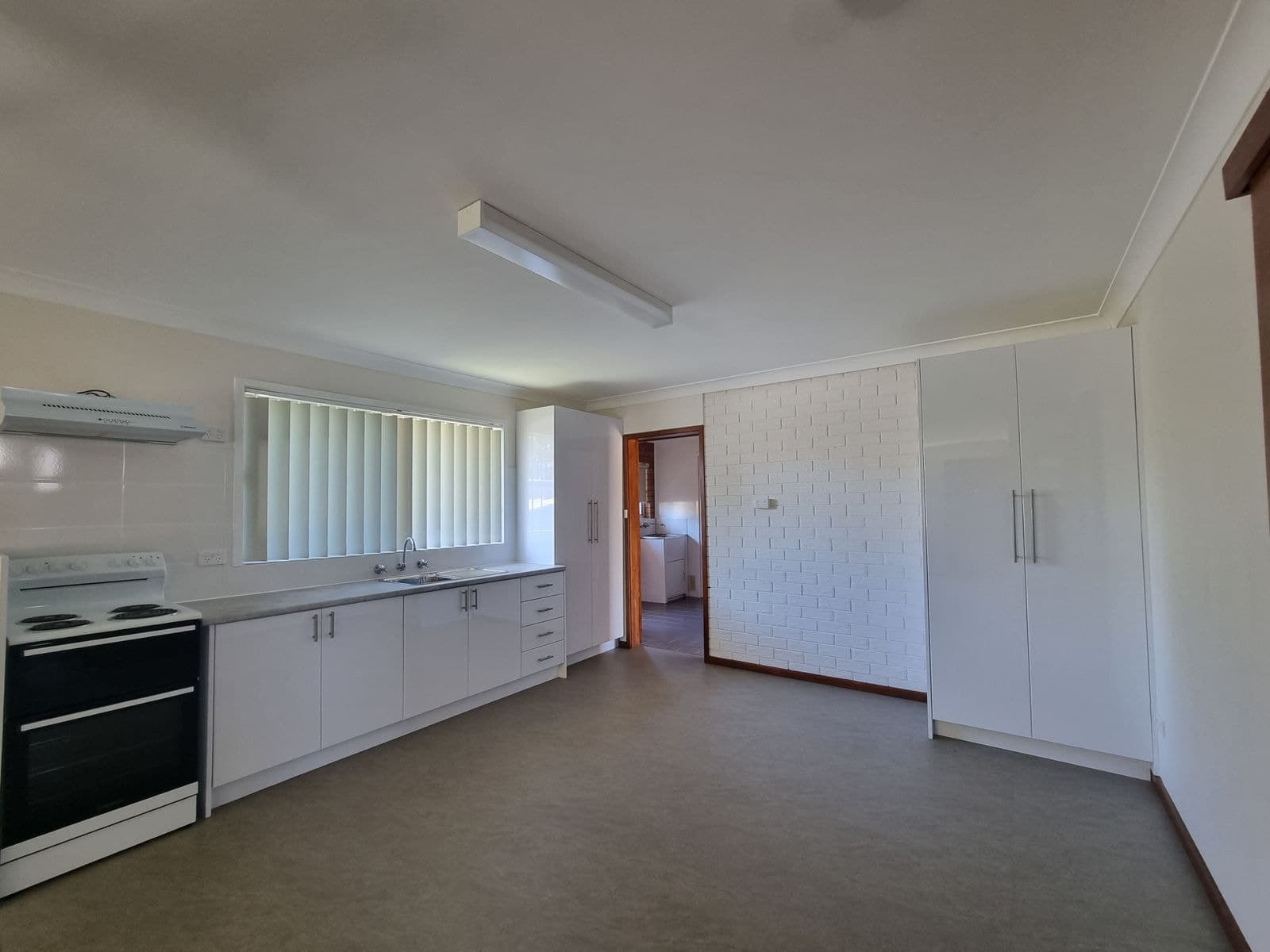 1/128 Manning Street, Taree NSW 2430, Taree - Thumbnail 2