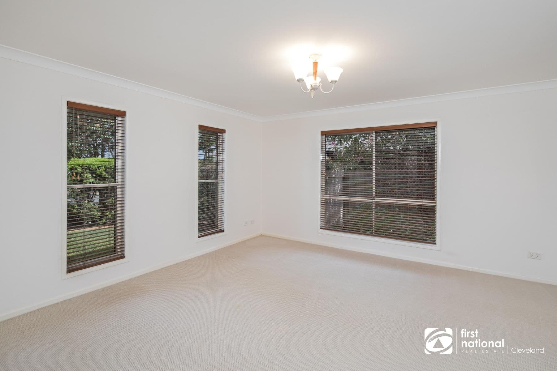 41 Seaholly Crescent, Victoria Point QLD 4165, Victoria Point - Thumbnail 4
