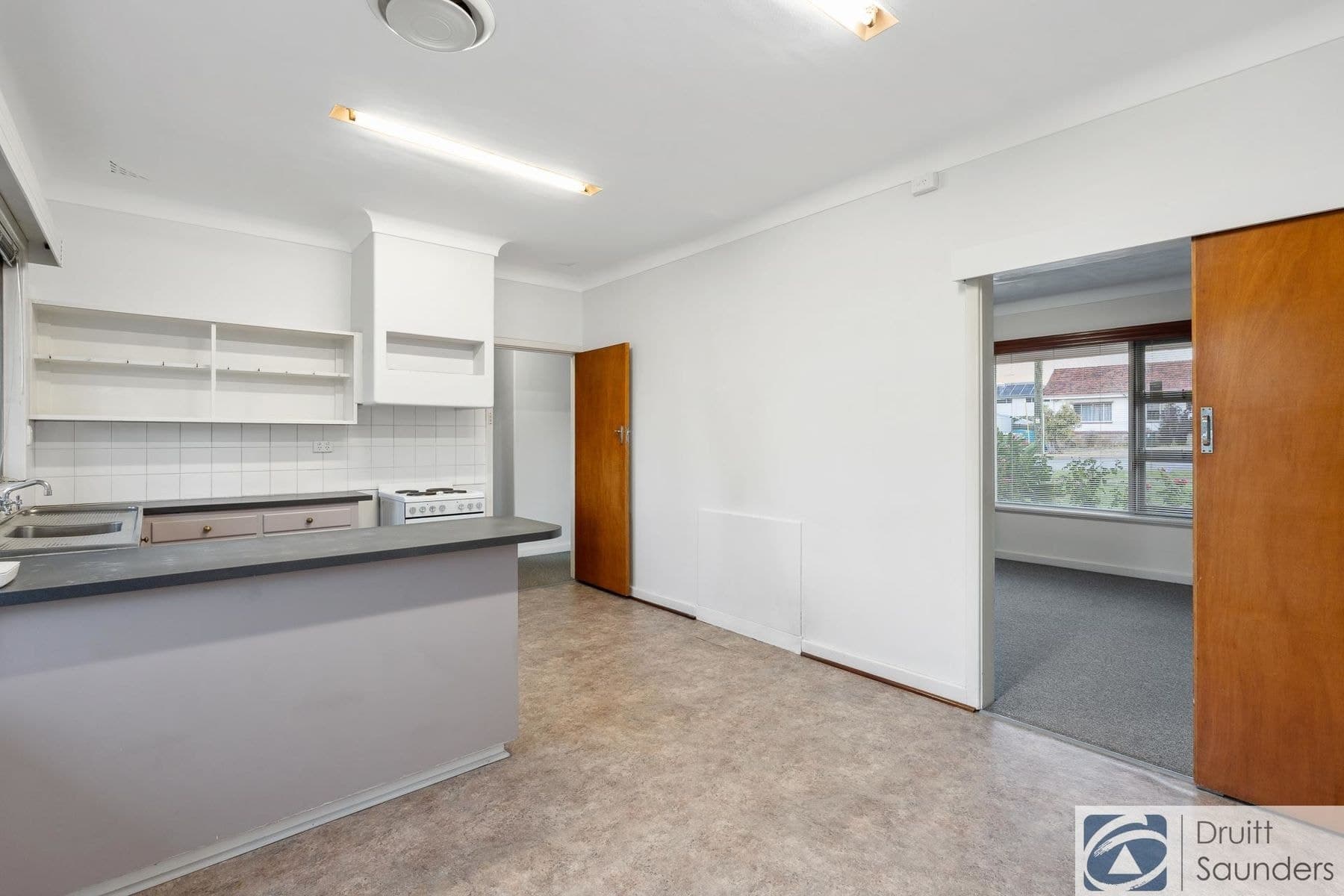 15 Woodrow Avenue, Yokine WA 6060, Yokine - Thumbnail 3