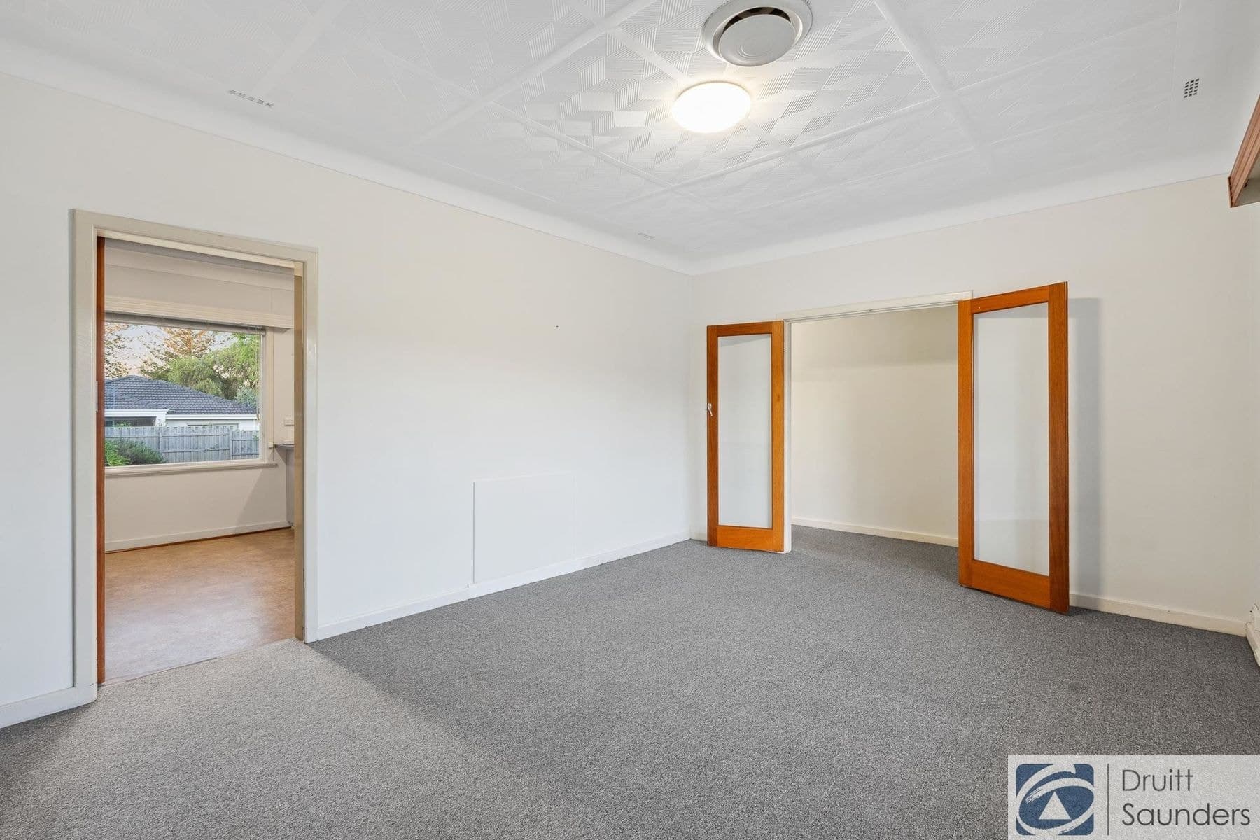 15 Woodrow Avenue, Yokine WA 6060, Yokine - Thumbnail 4